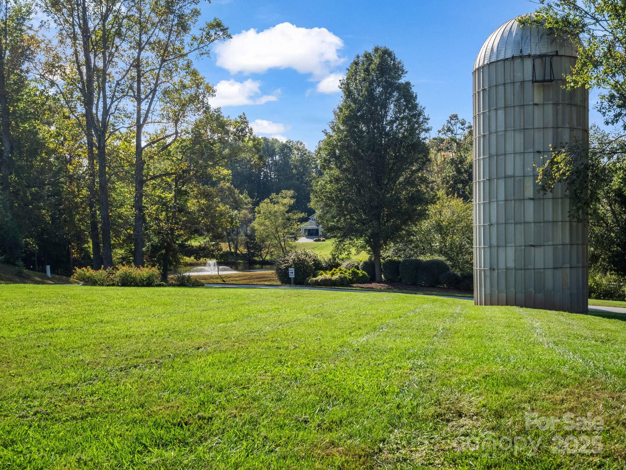 110 Creeks End Circle