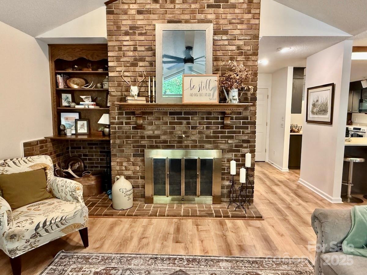 461 Mountain View Drive