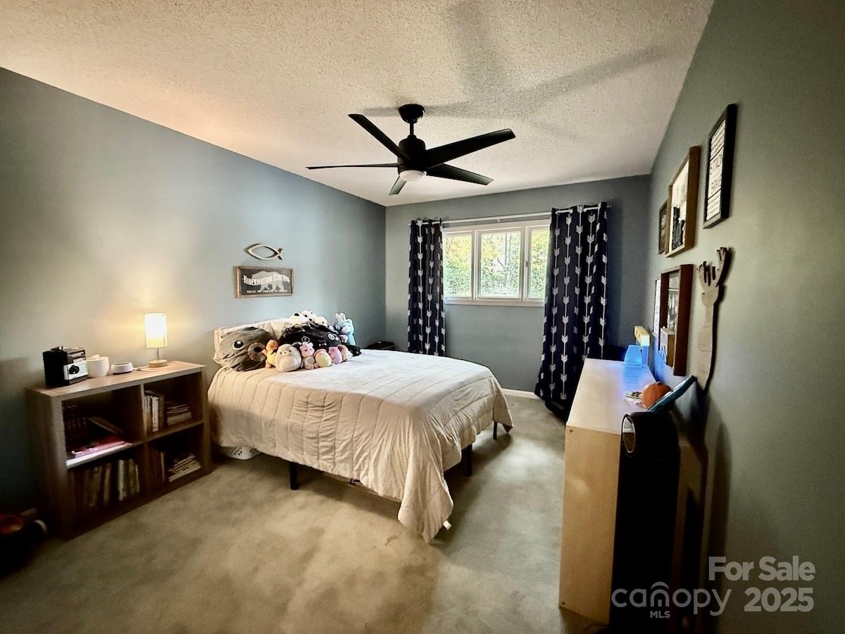 461 Mountain View Drive