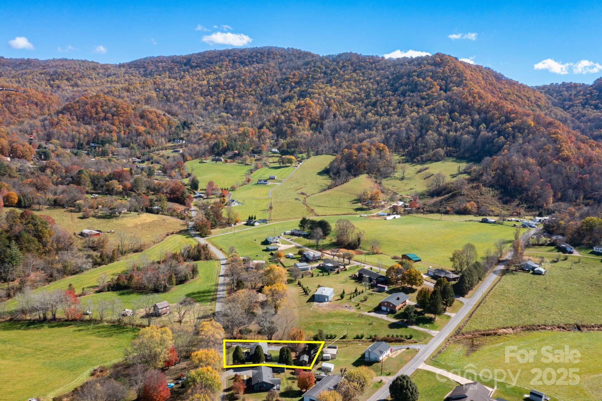 182 Dock Ratcliffe Road