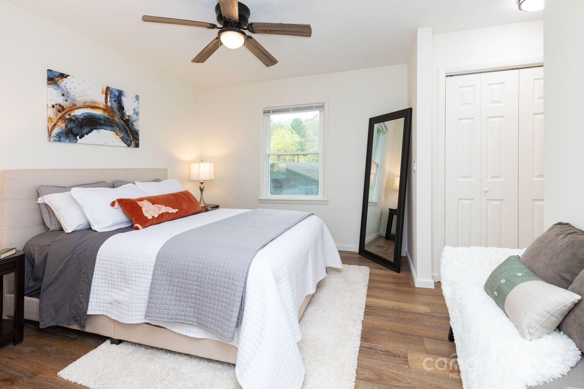 182 Dock Ratcliffe Road