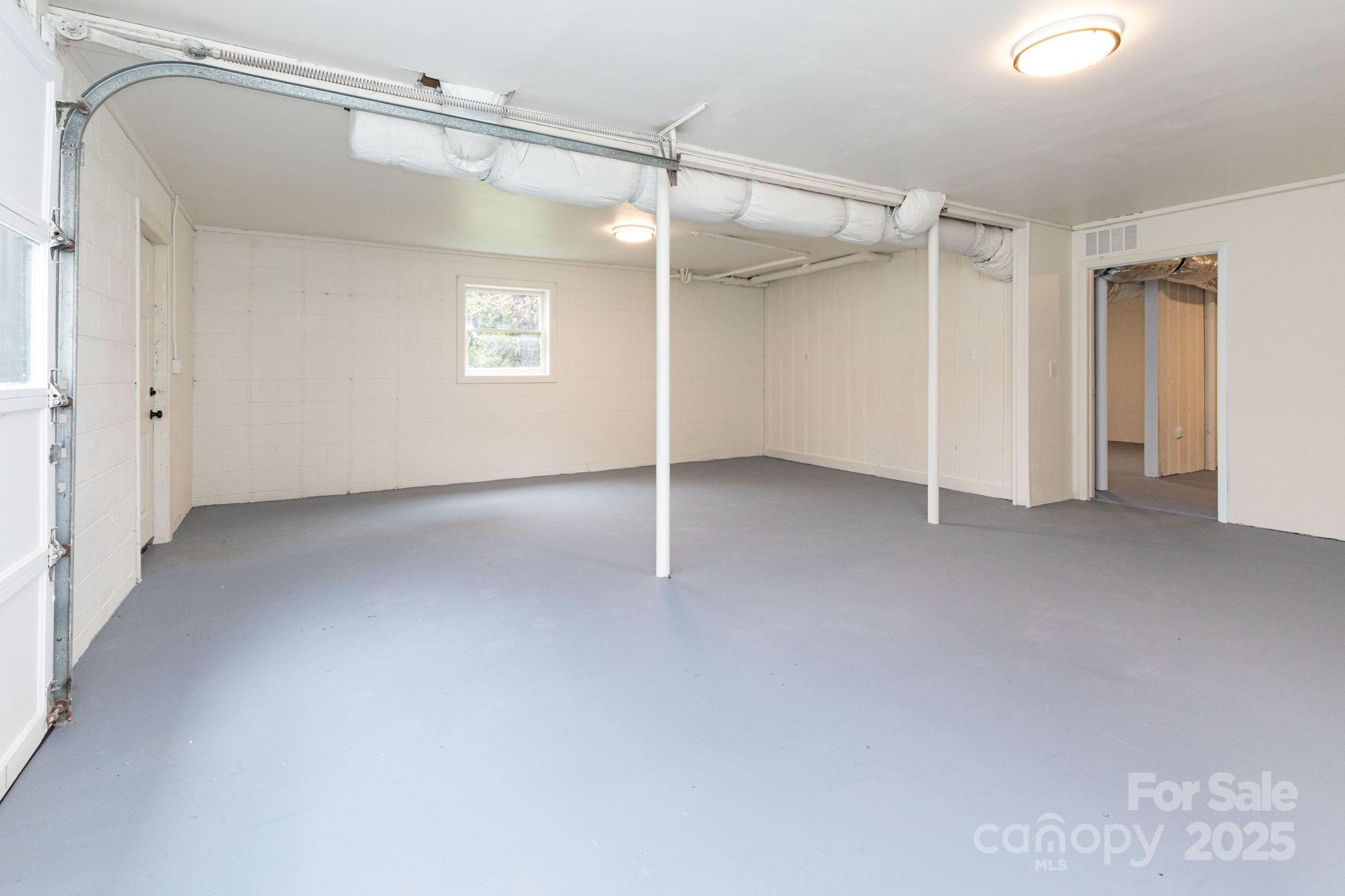 182 Dock Ratcliffe Road