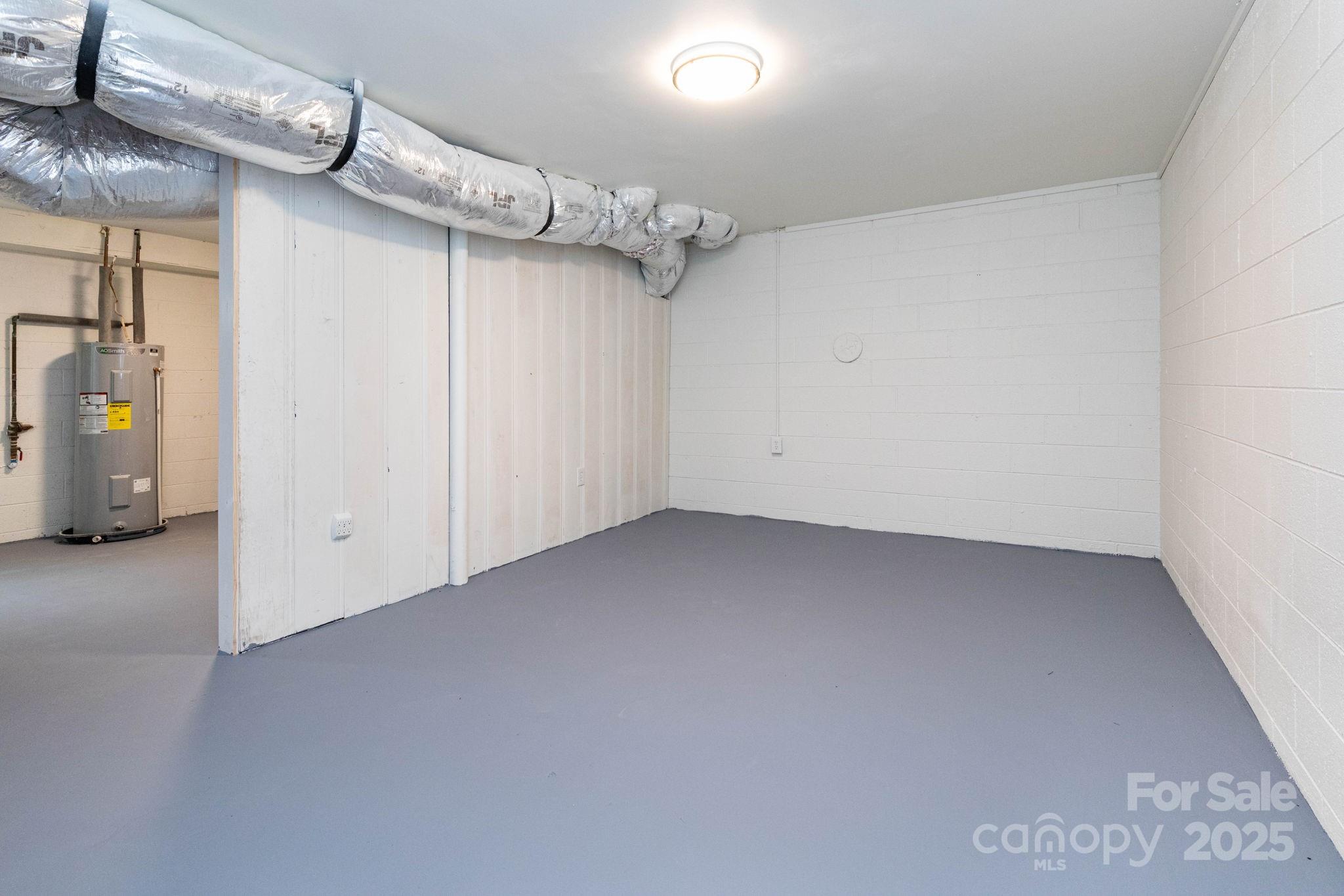 182 Dock Ratcliffe Road