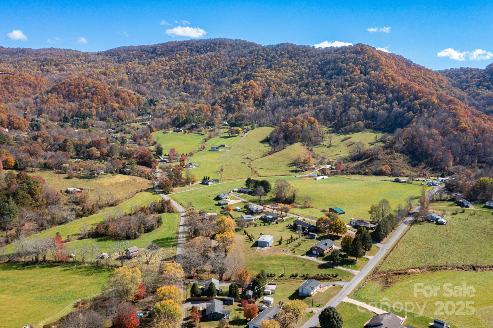 182 Dock Ratcliffe Road