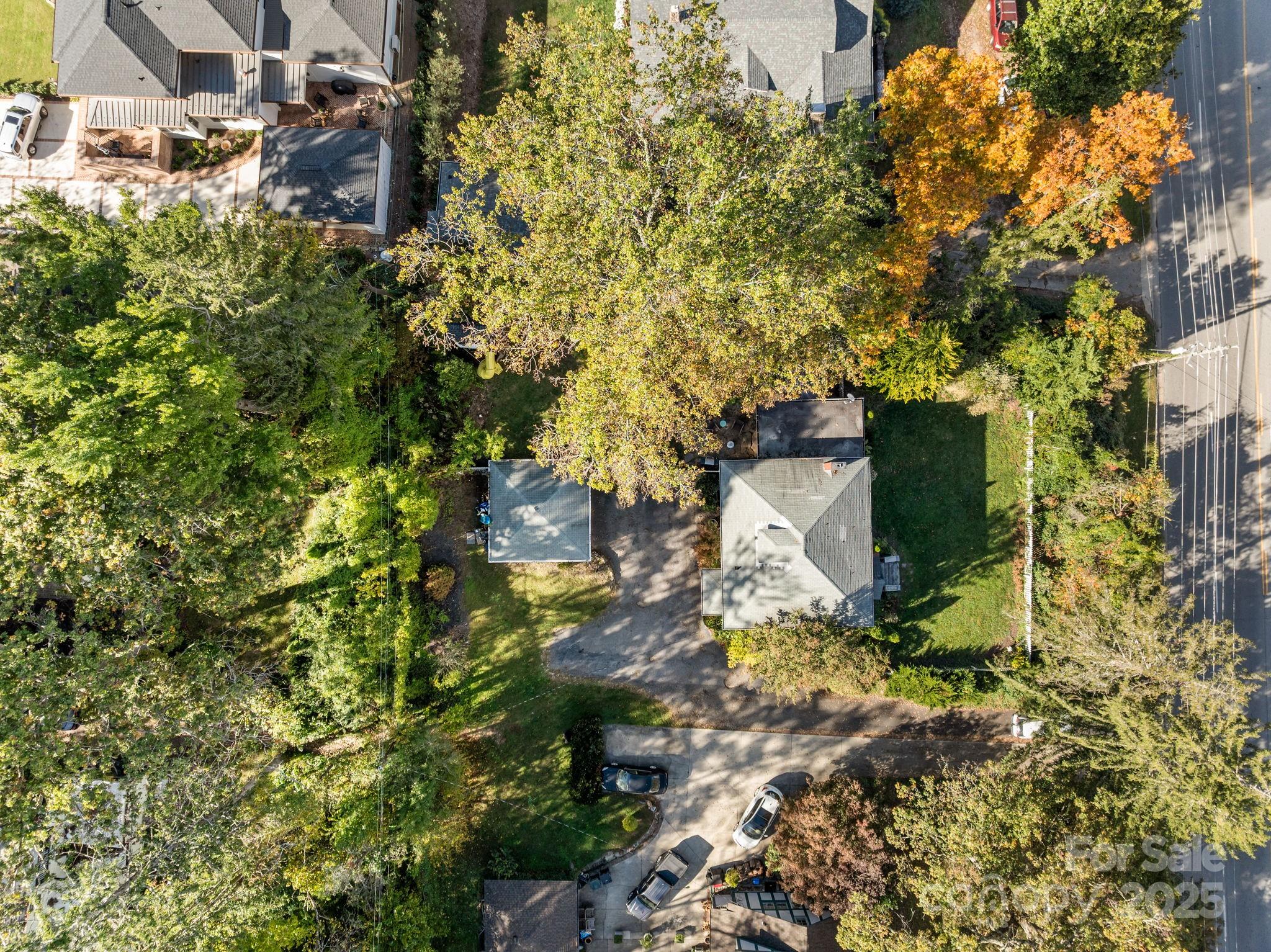 891 Hendersonville Road