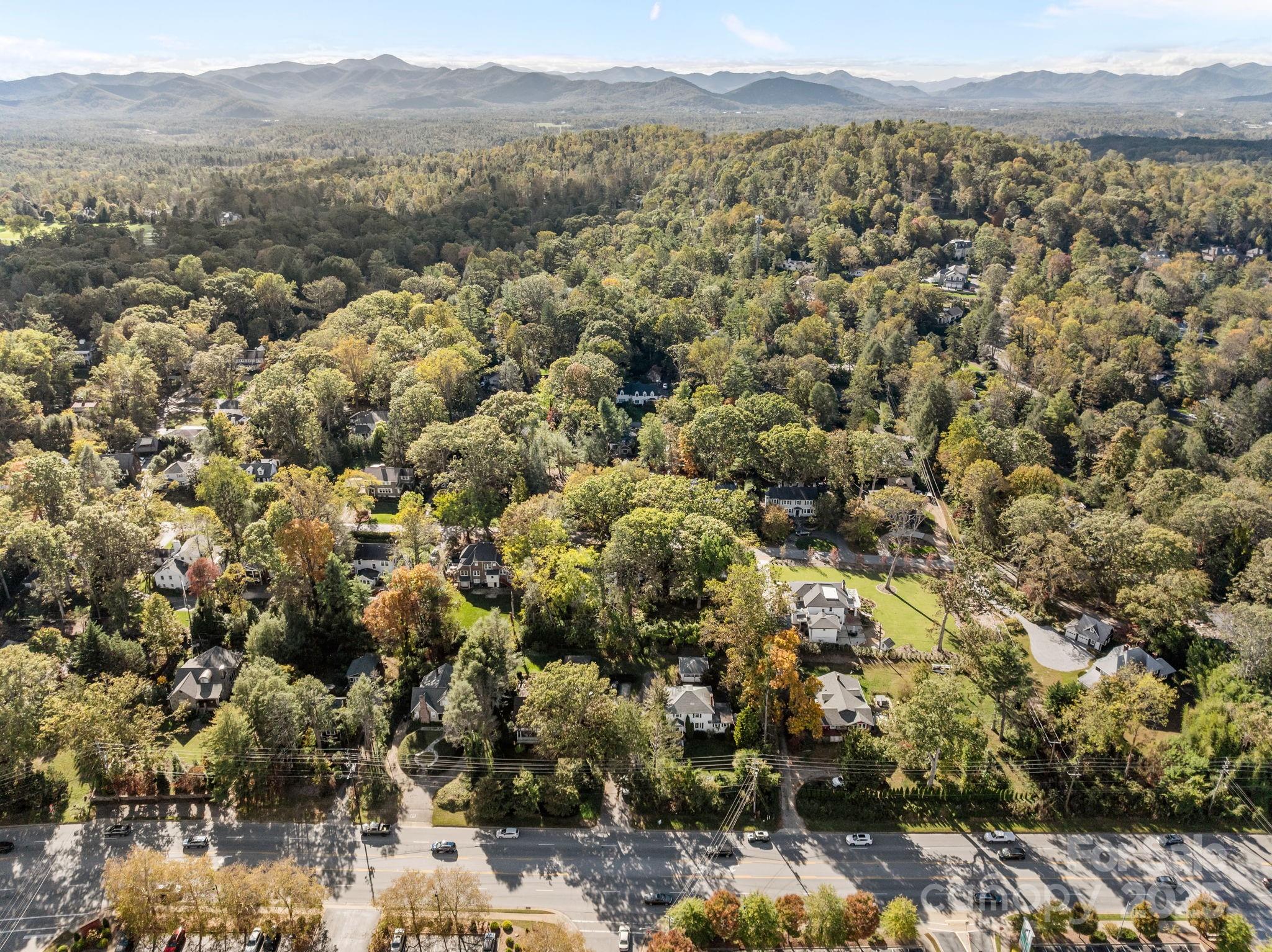 891 Hendersonville Road