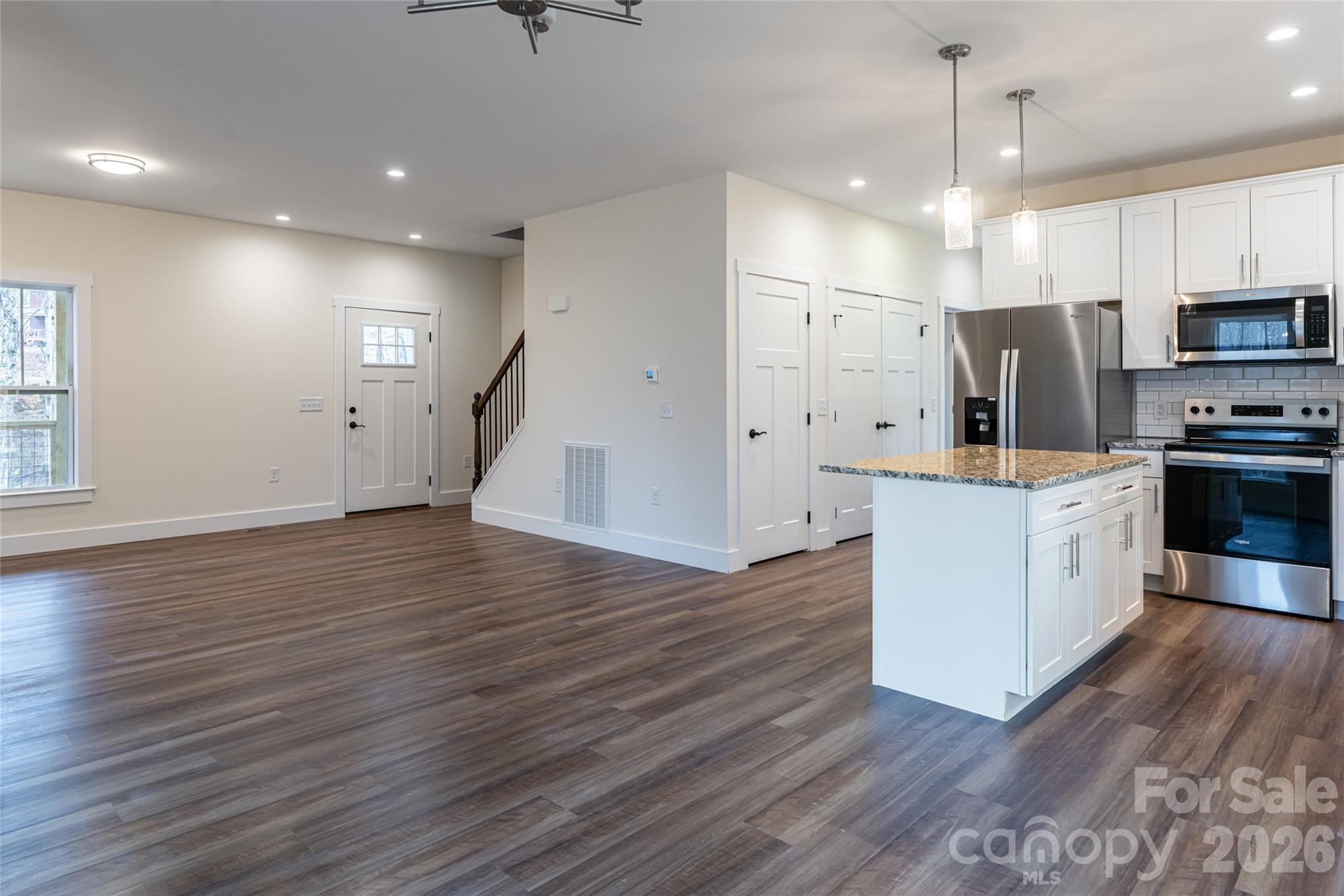 204 Cascade Ridge Road