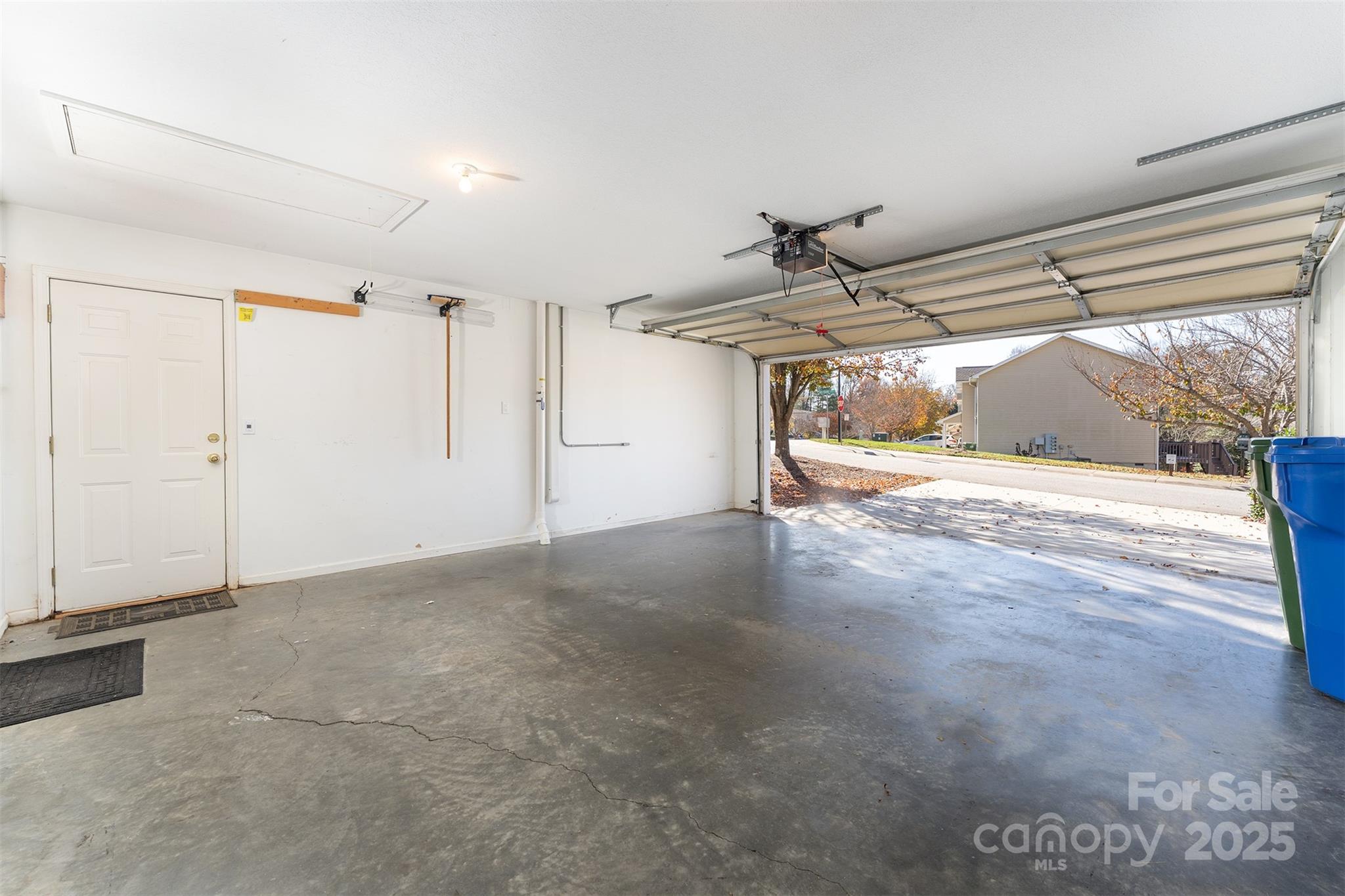 412 Wiltshire Circle