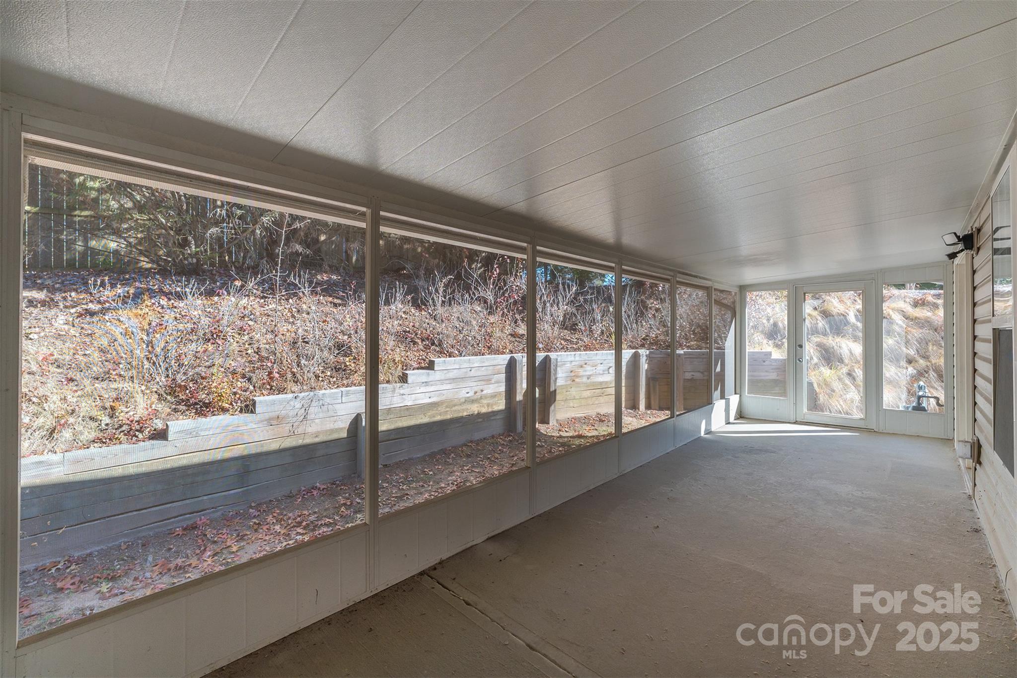 412 Wiltshire Circle