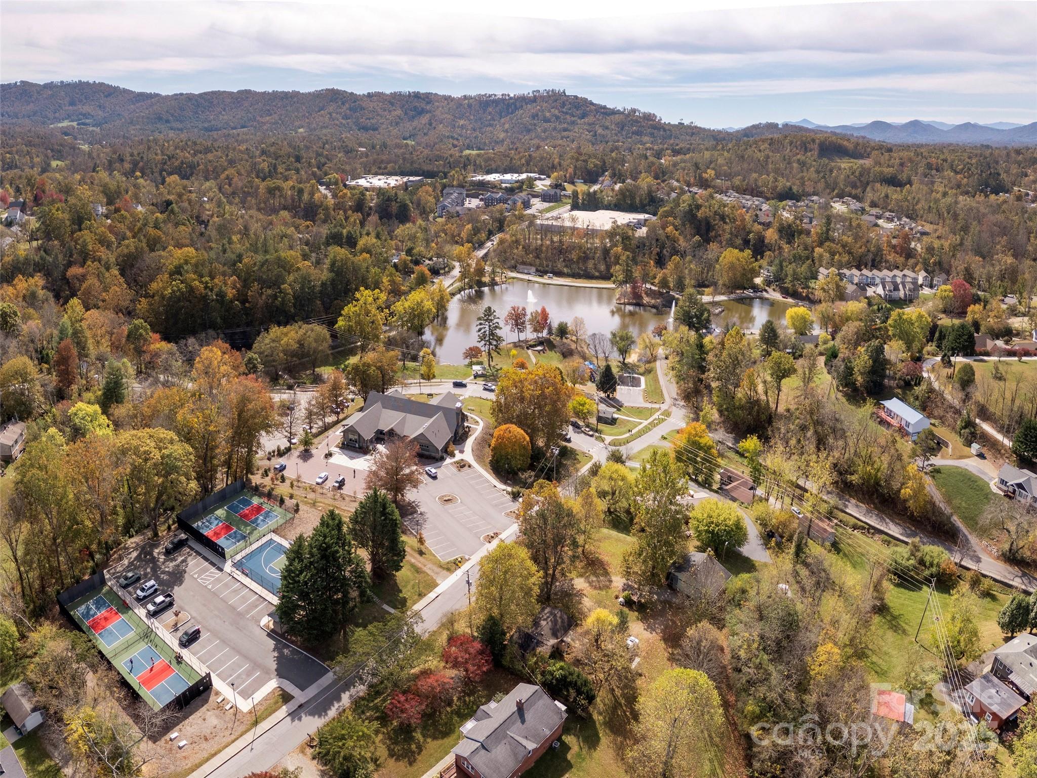 102 Waters Edge Drive