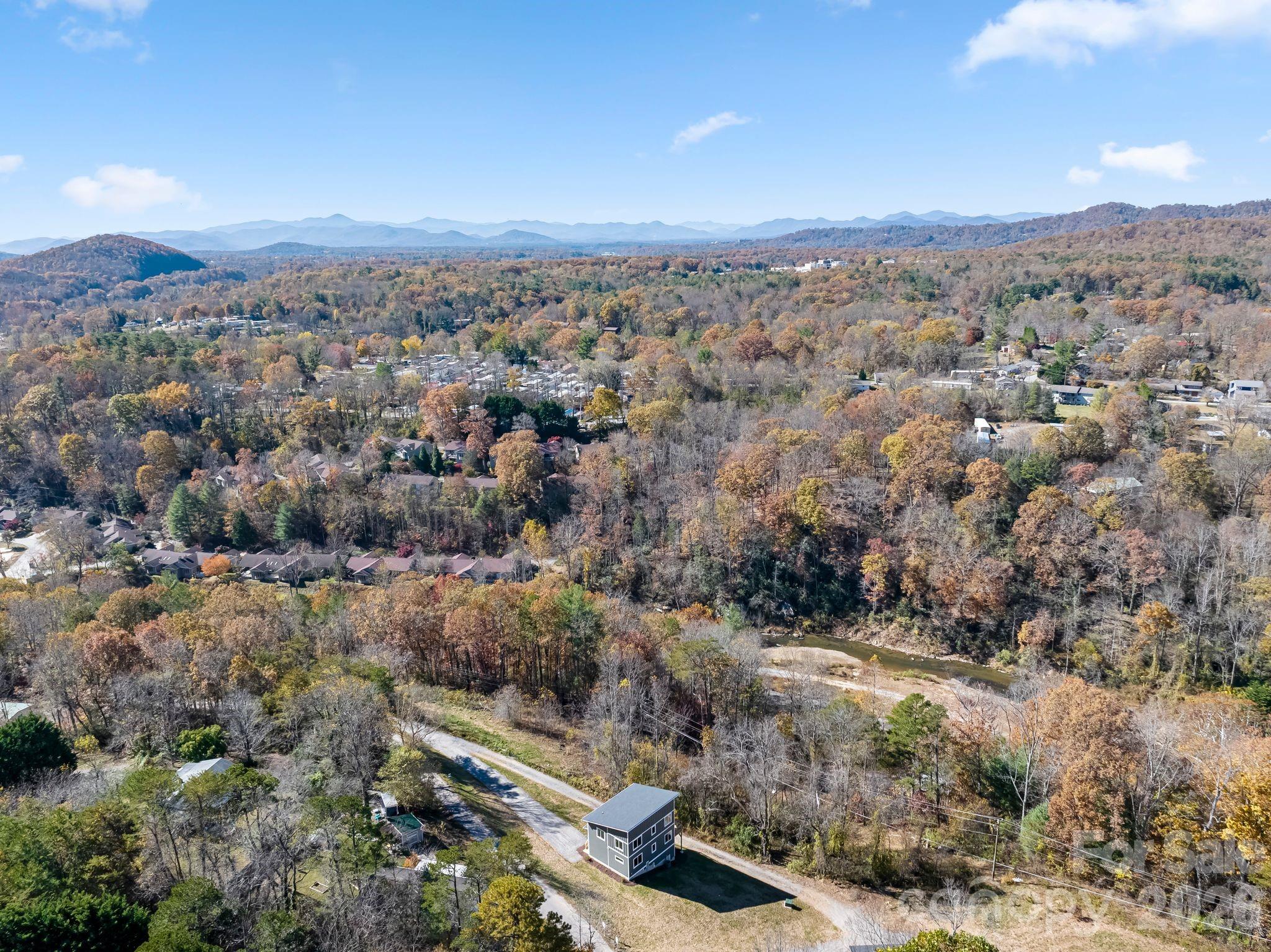 62 Upper Moffitt Road