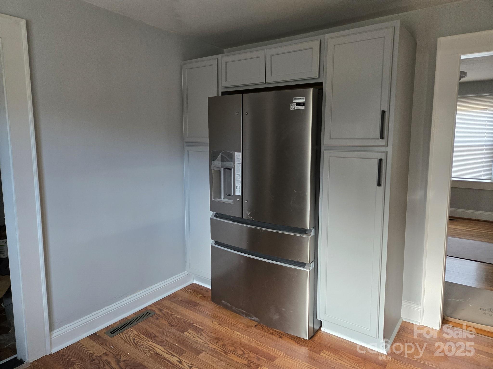 221 E Herman Street