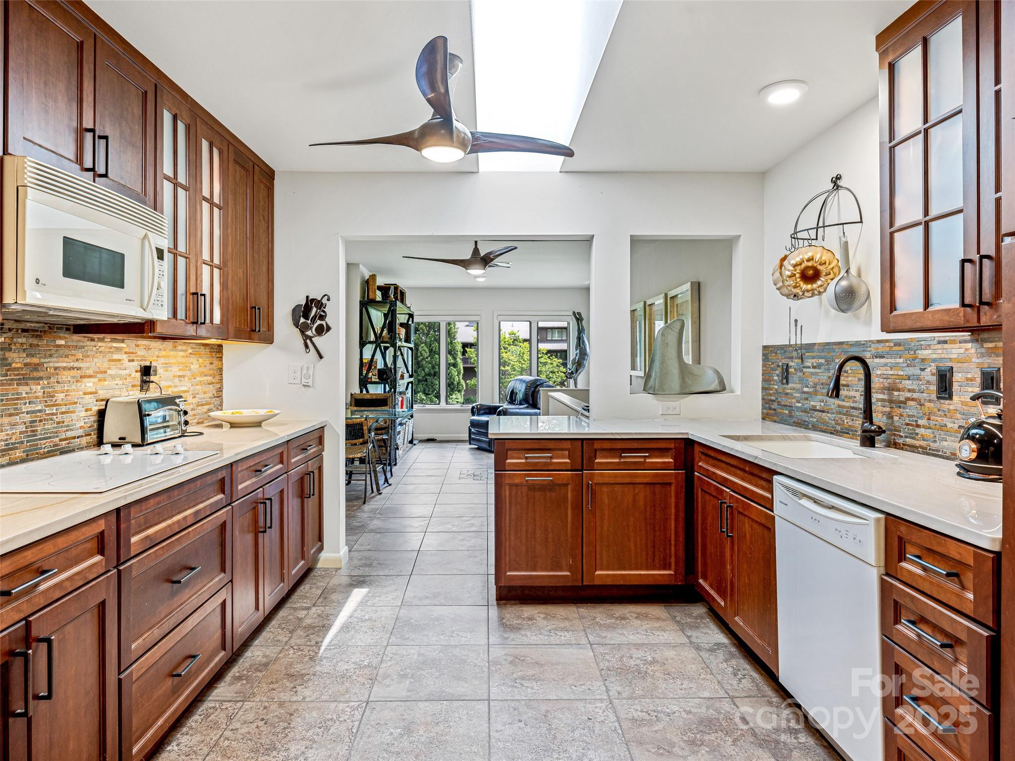 405 Crowfields Drive