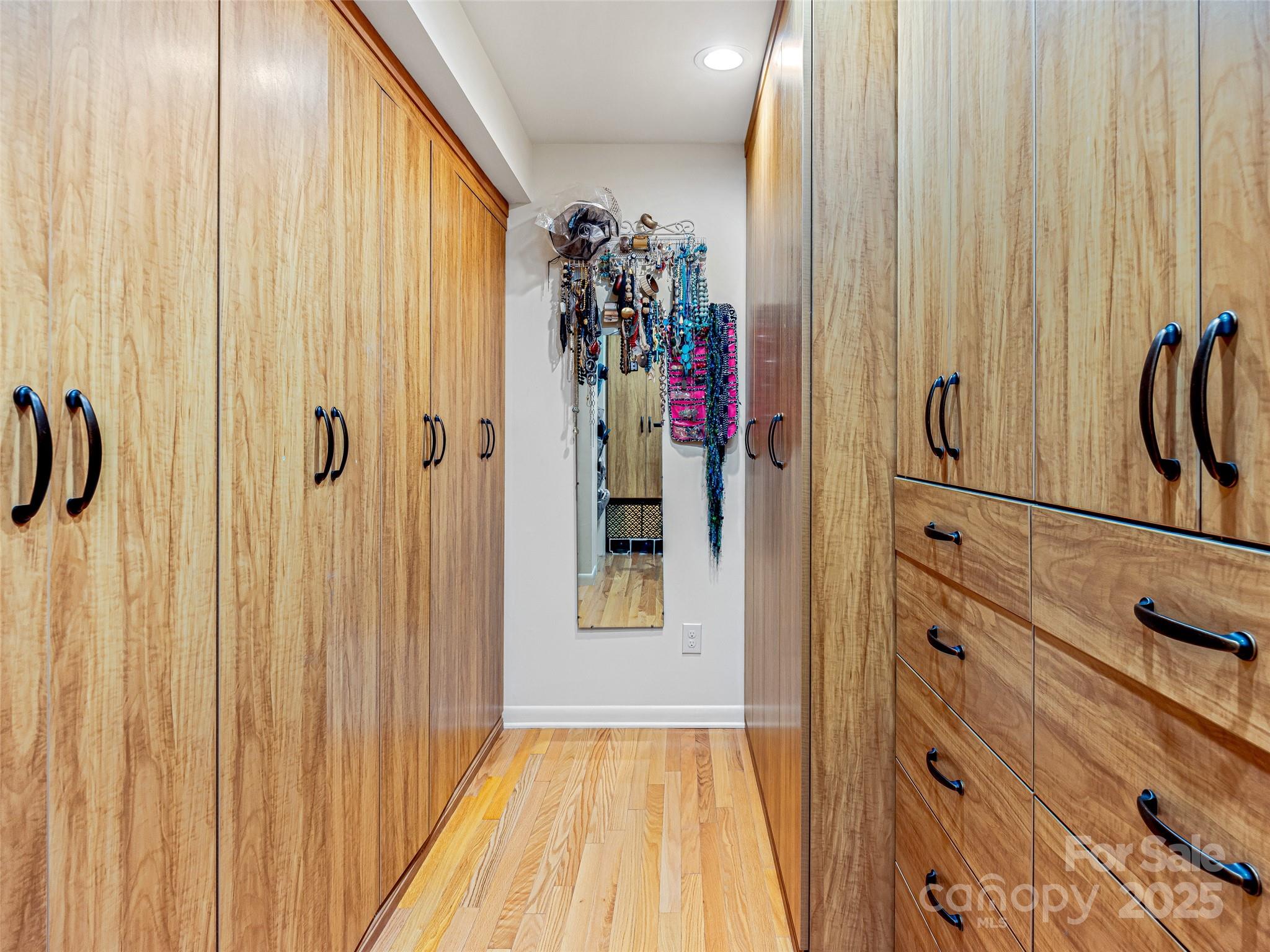 405 Crowfields Drive