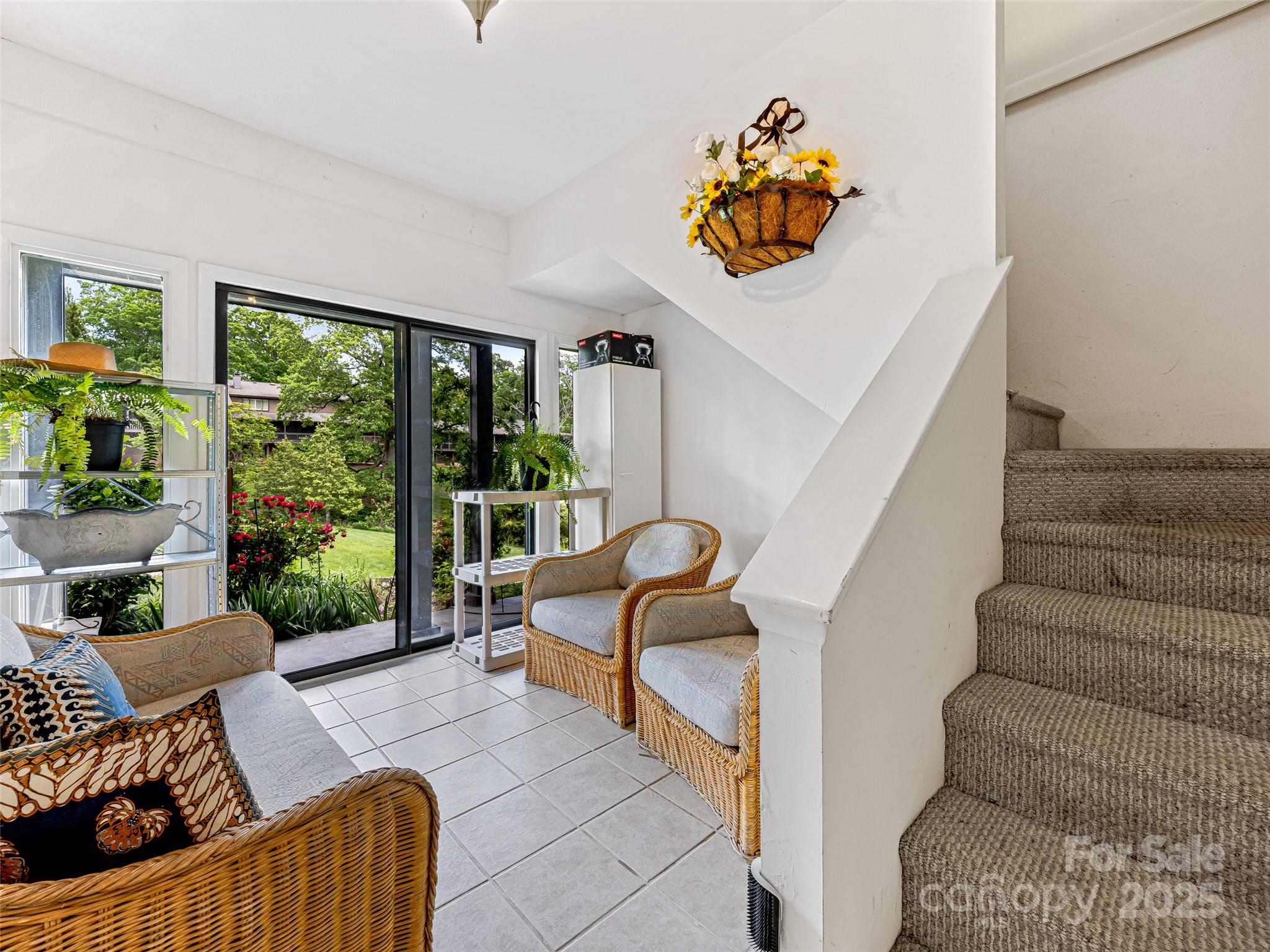 405 Crowfields Drive