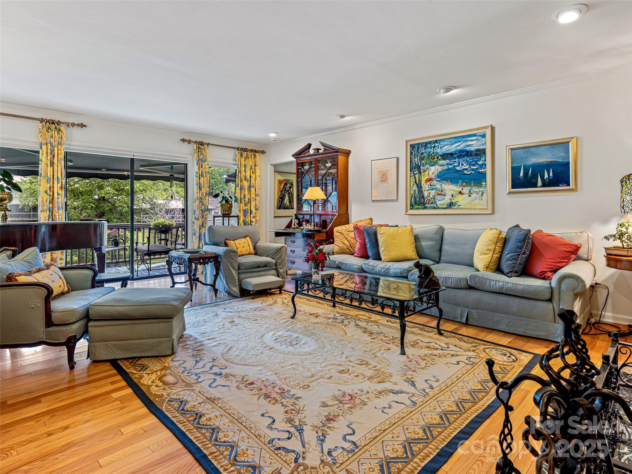 405 Crowfields Drive