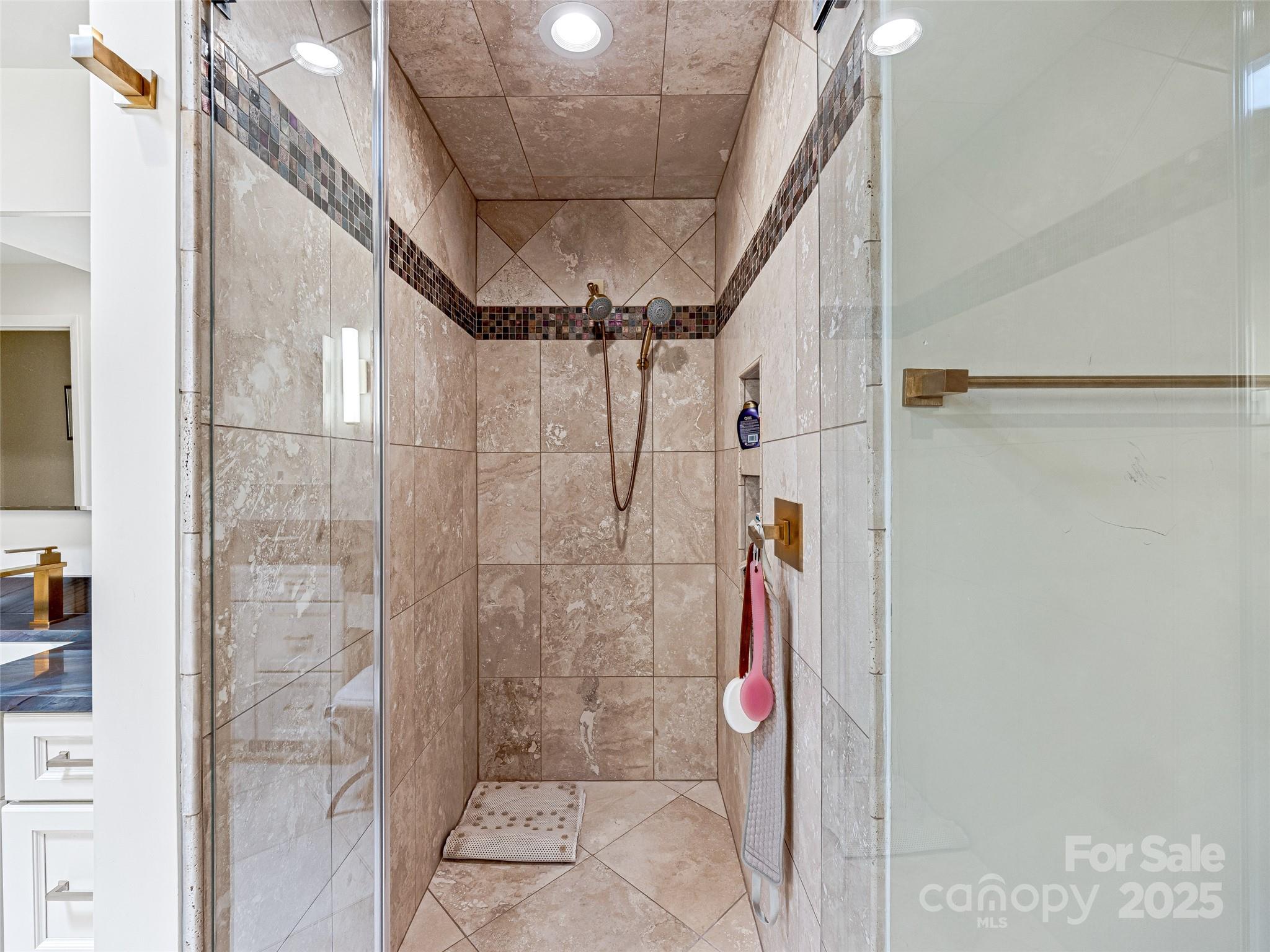 405 Crowfields Drive