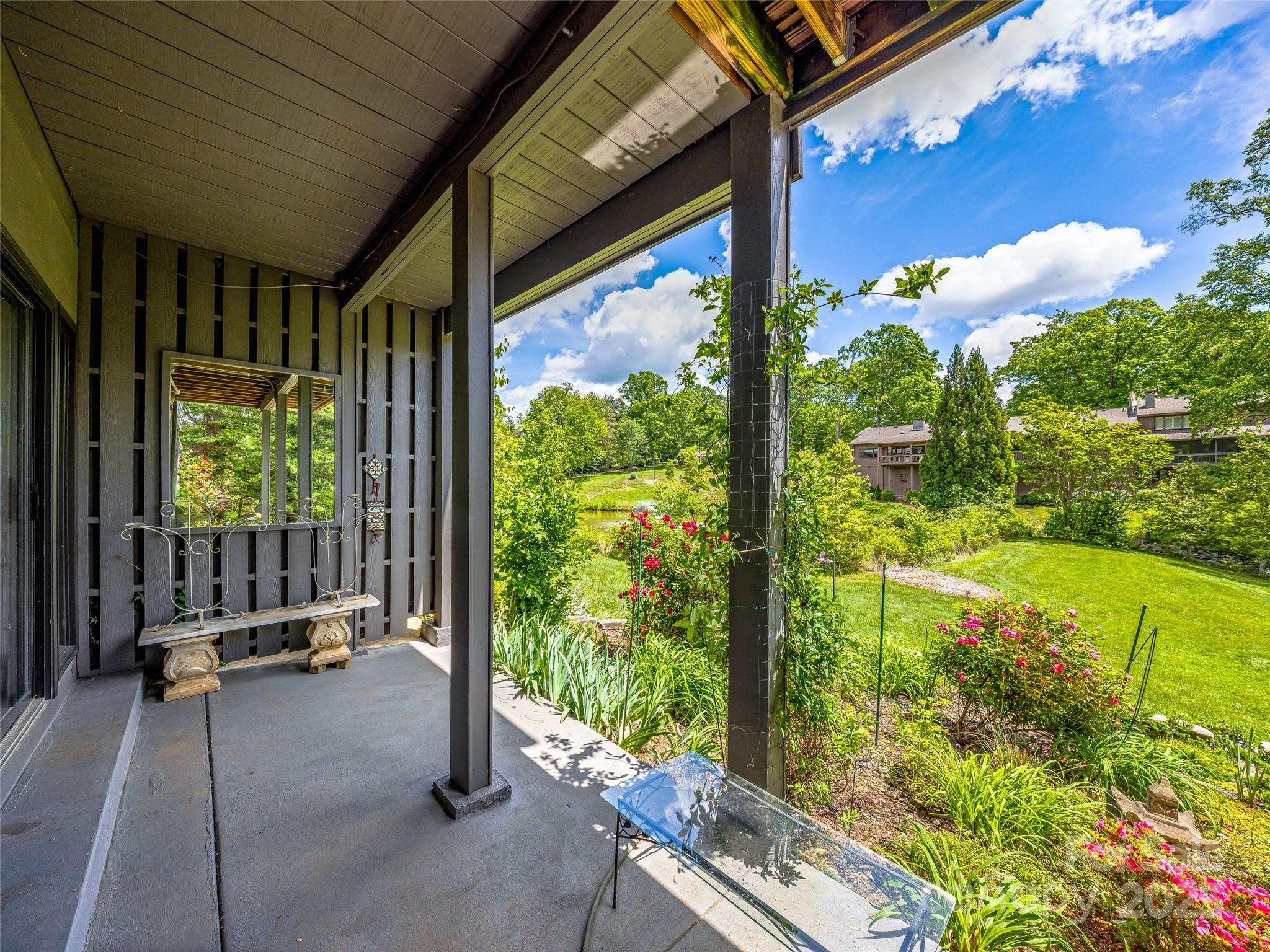 405 Crowfields Drive