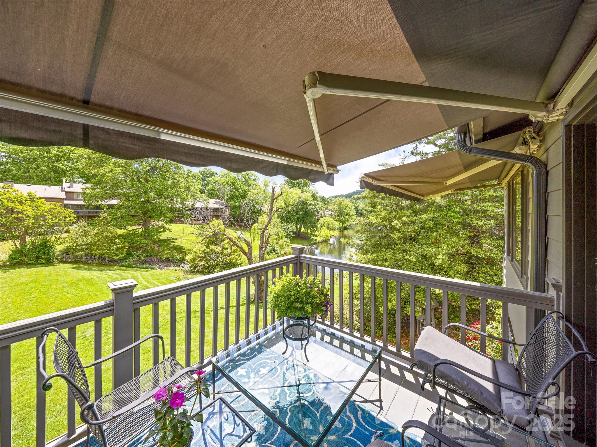 405 Crowfields Drive