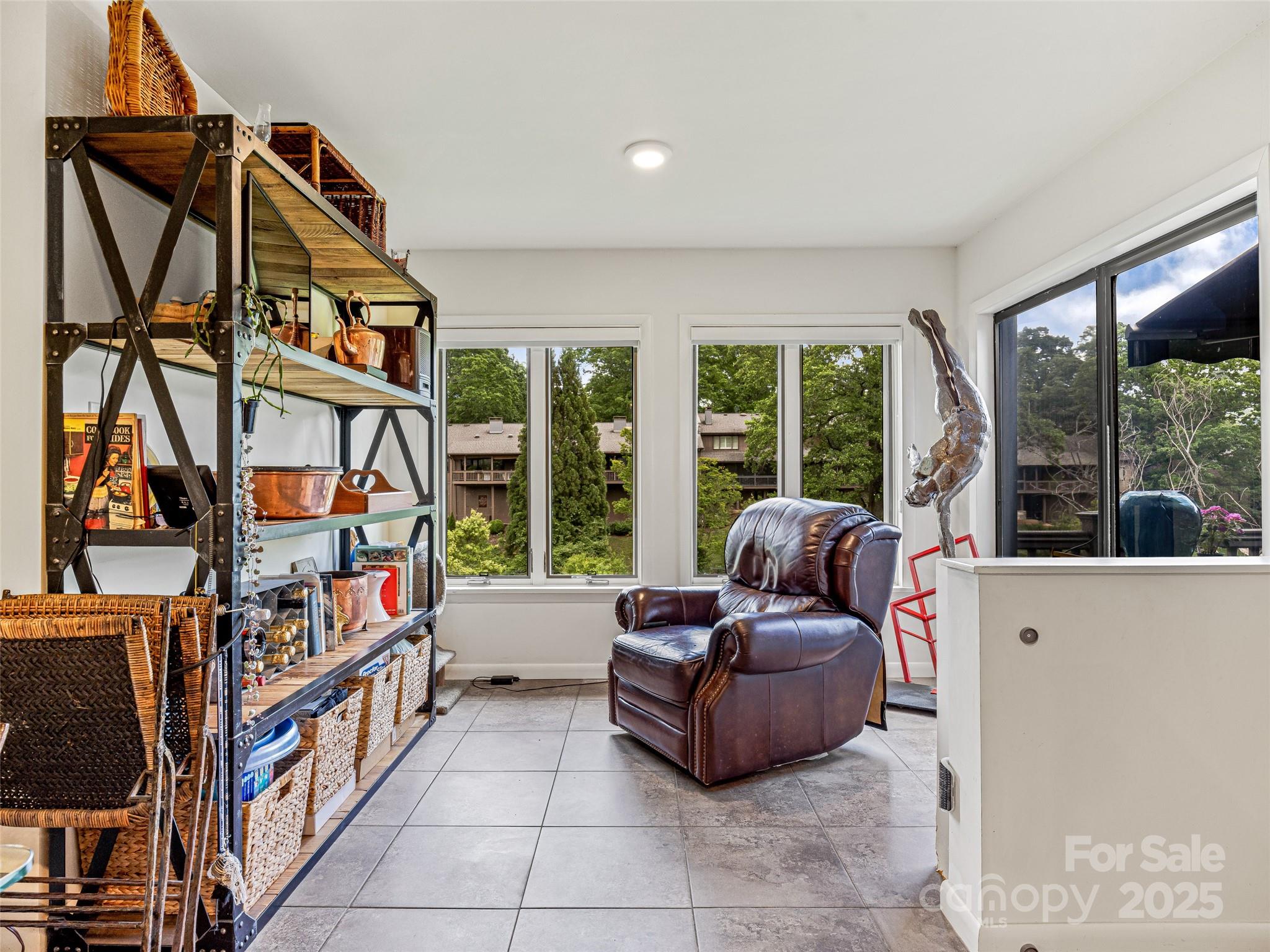 405 Crowfields Drive