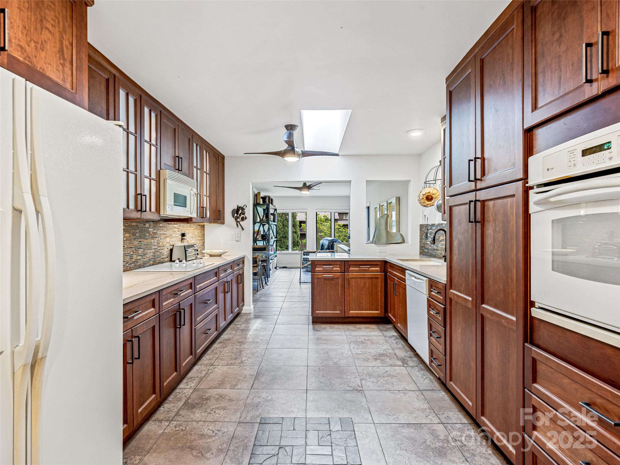 405 Crowfields Drive