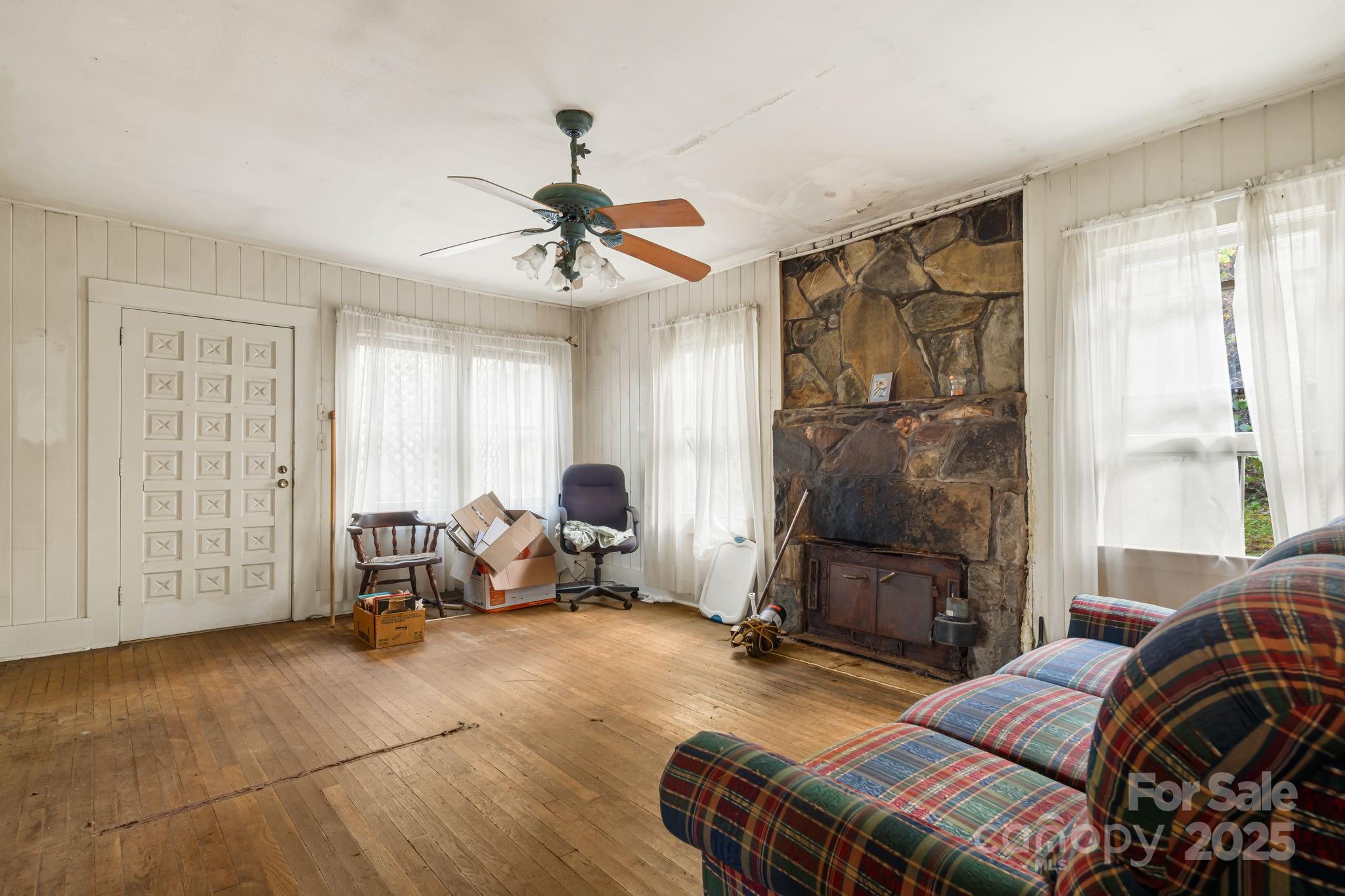 49 Willow Creek Drive