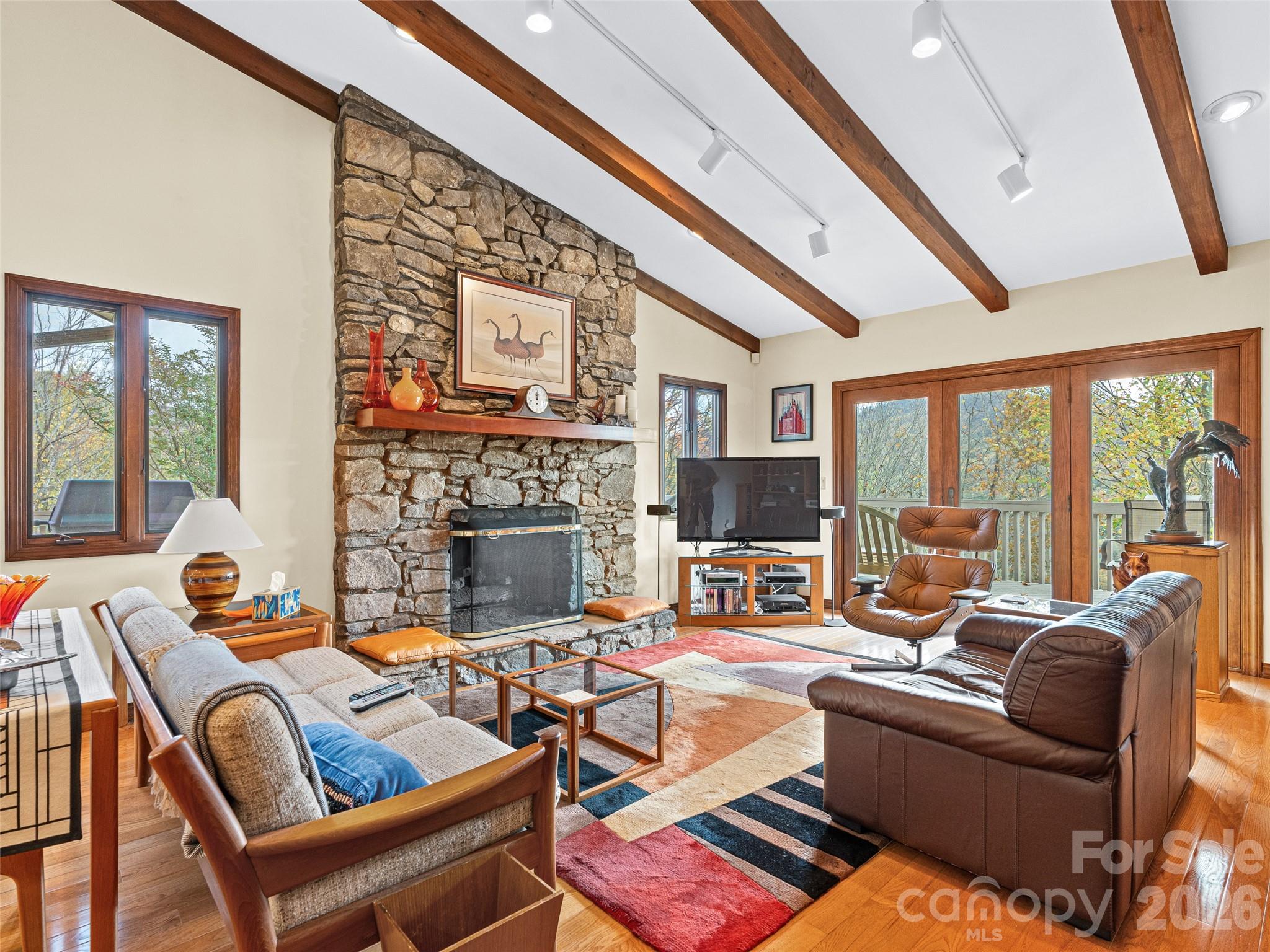 80 Stony Ridge