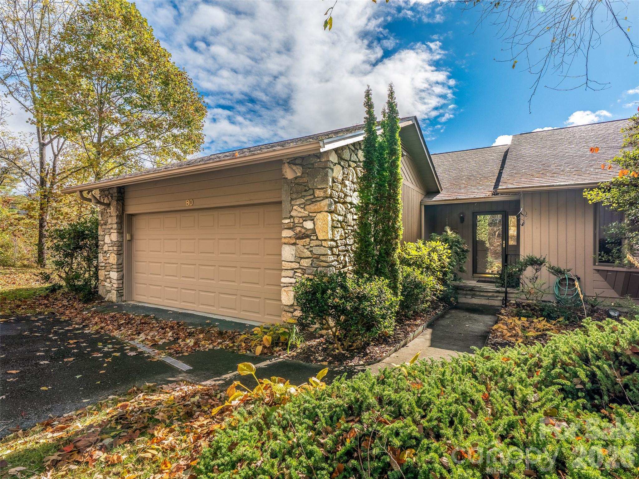 80 Stony Ridge