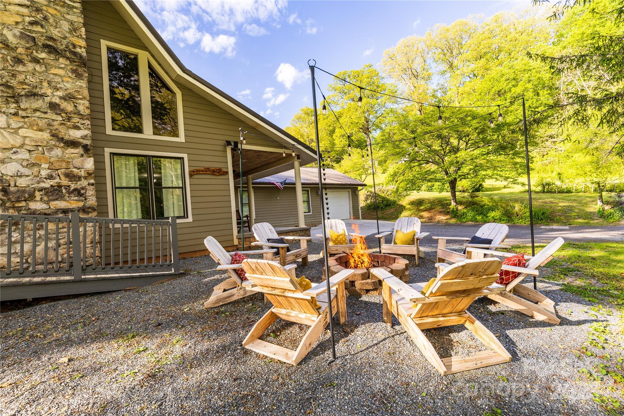 540 Toot Hollow Road