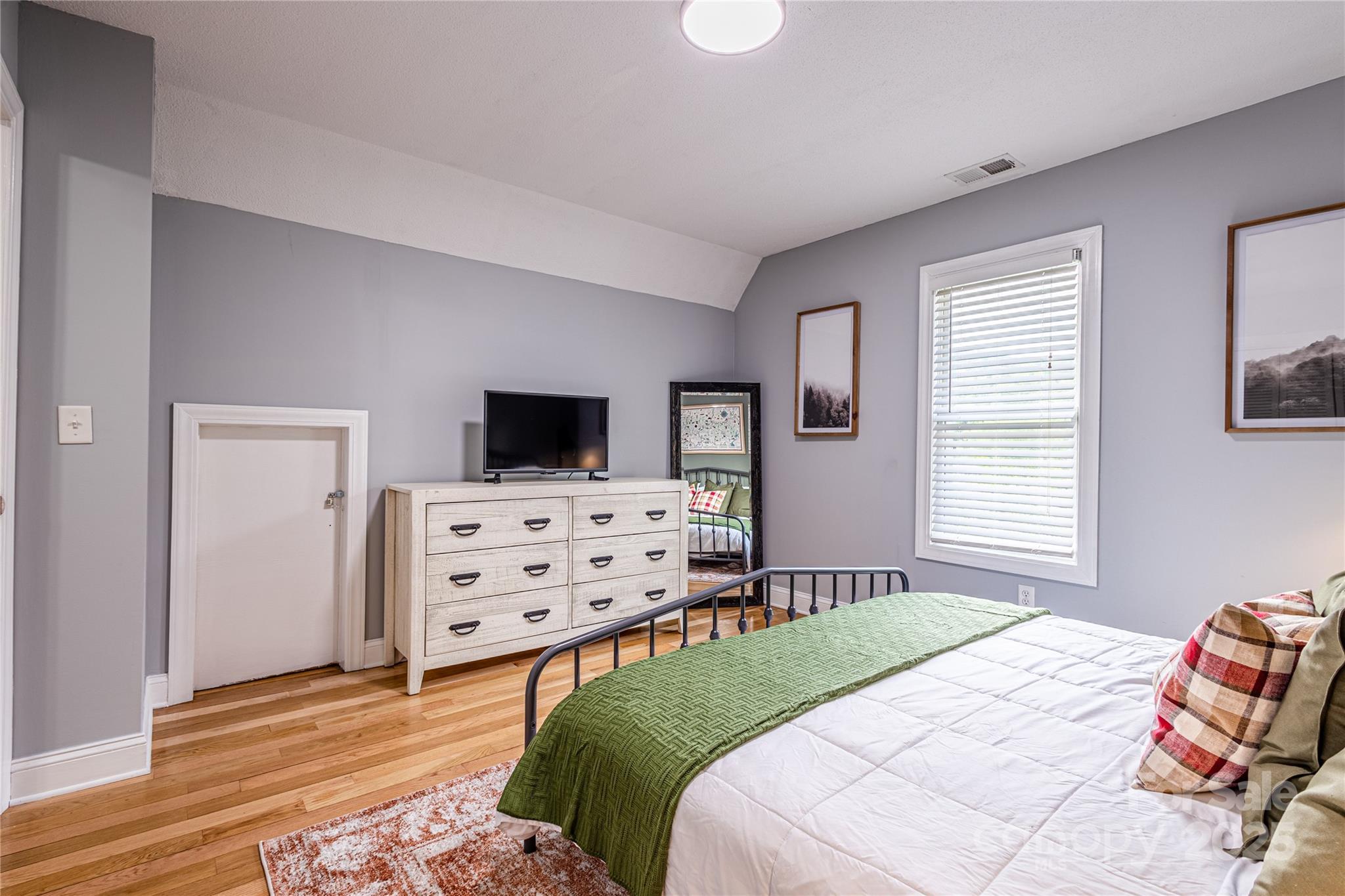 540 Toot Hollow Road