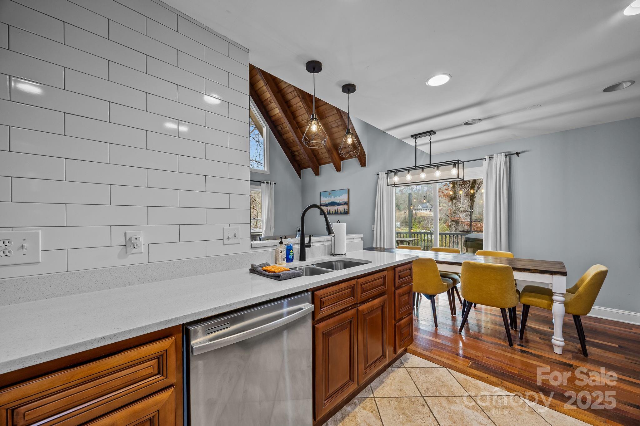 540 Toot Hollow Road