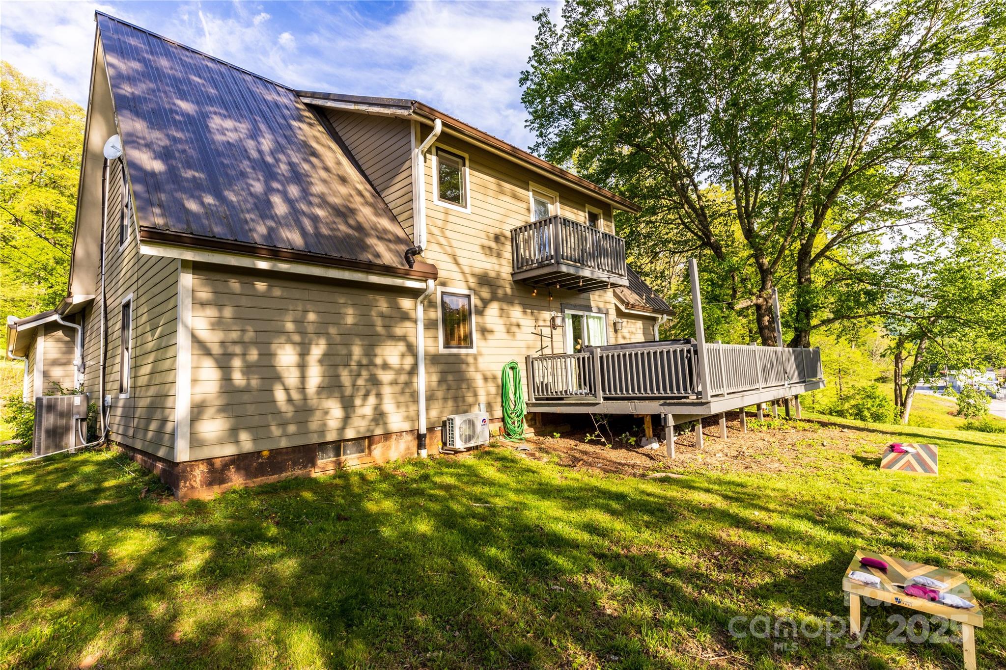 540 Toot Hollow Road