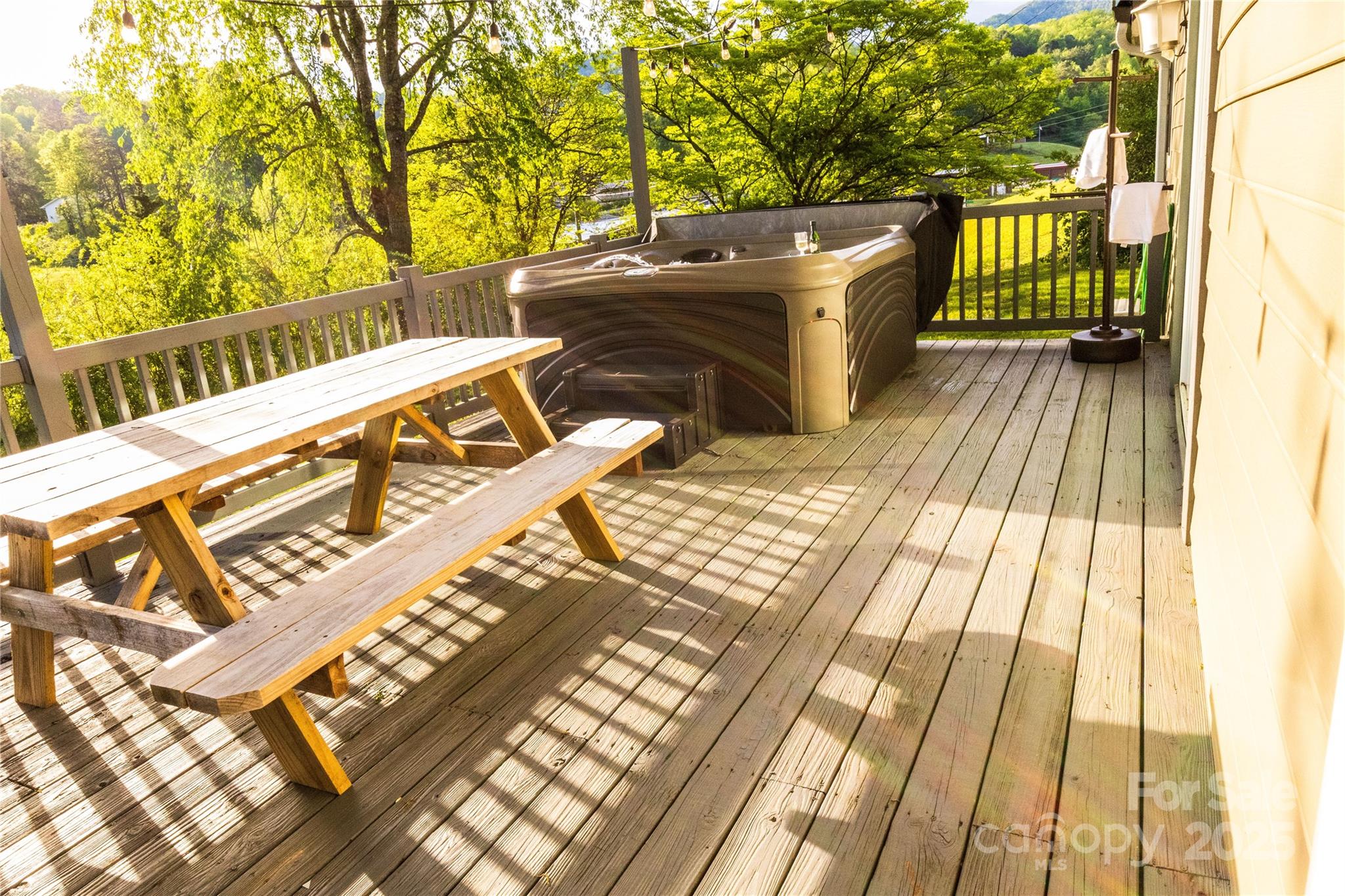 540 Toot Hollow Road