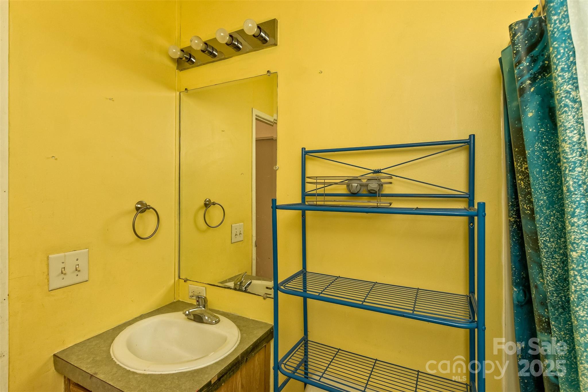 142 River Breeze Drive