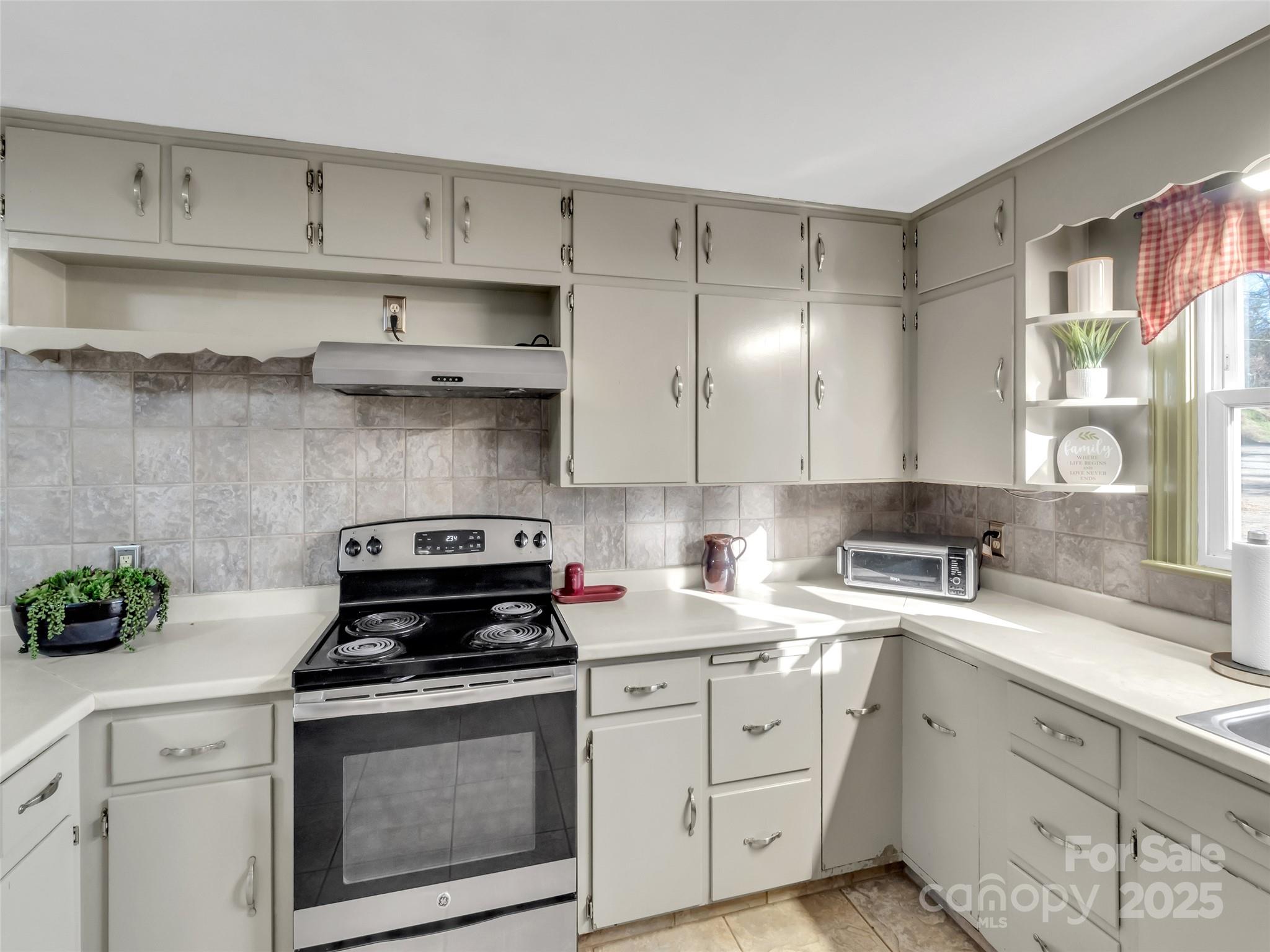 1254 Pisgah Drive