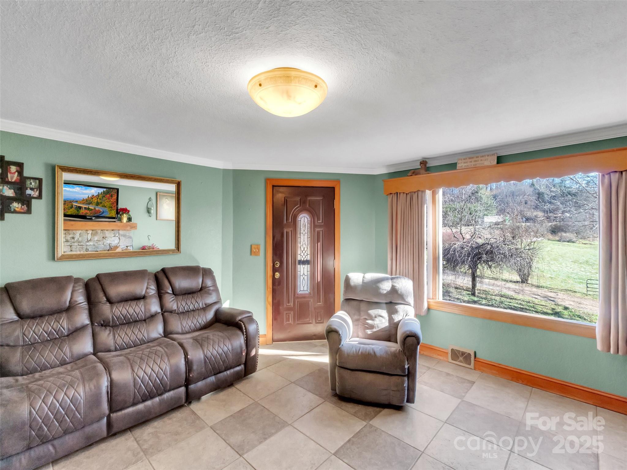 1254 Pisgah Drive