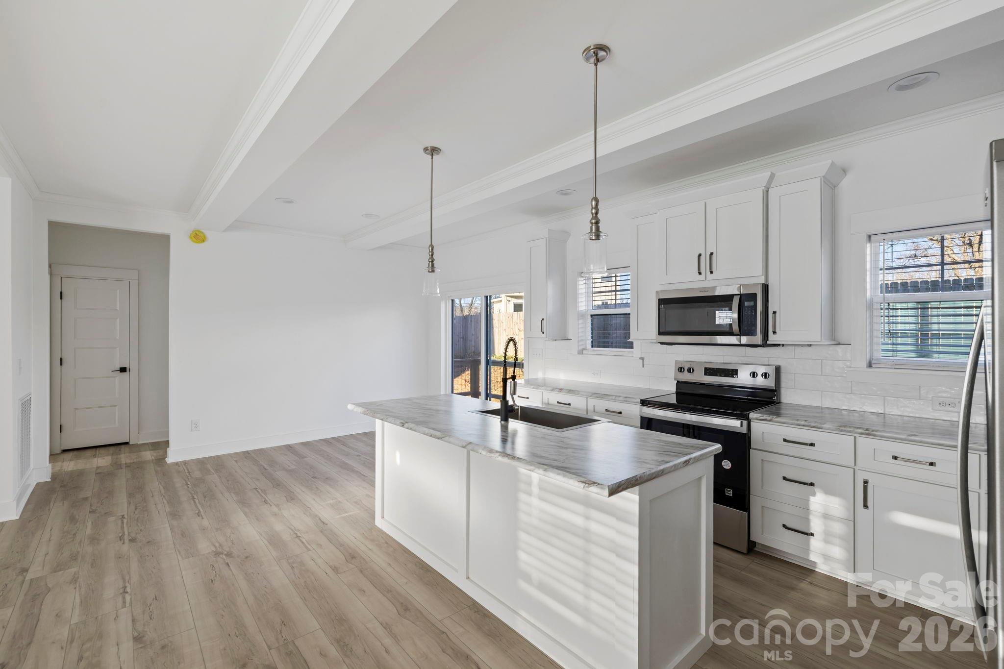 204 Southern Charm Road