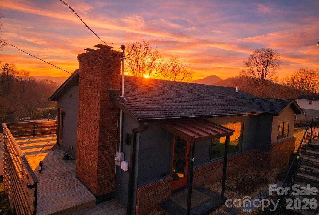 113 Hillside Street