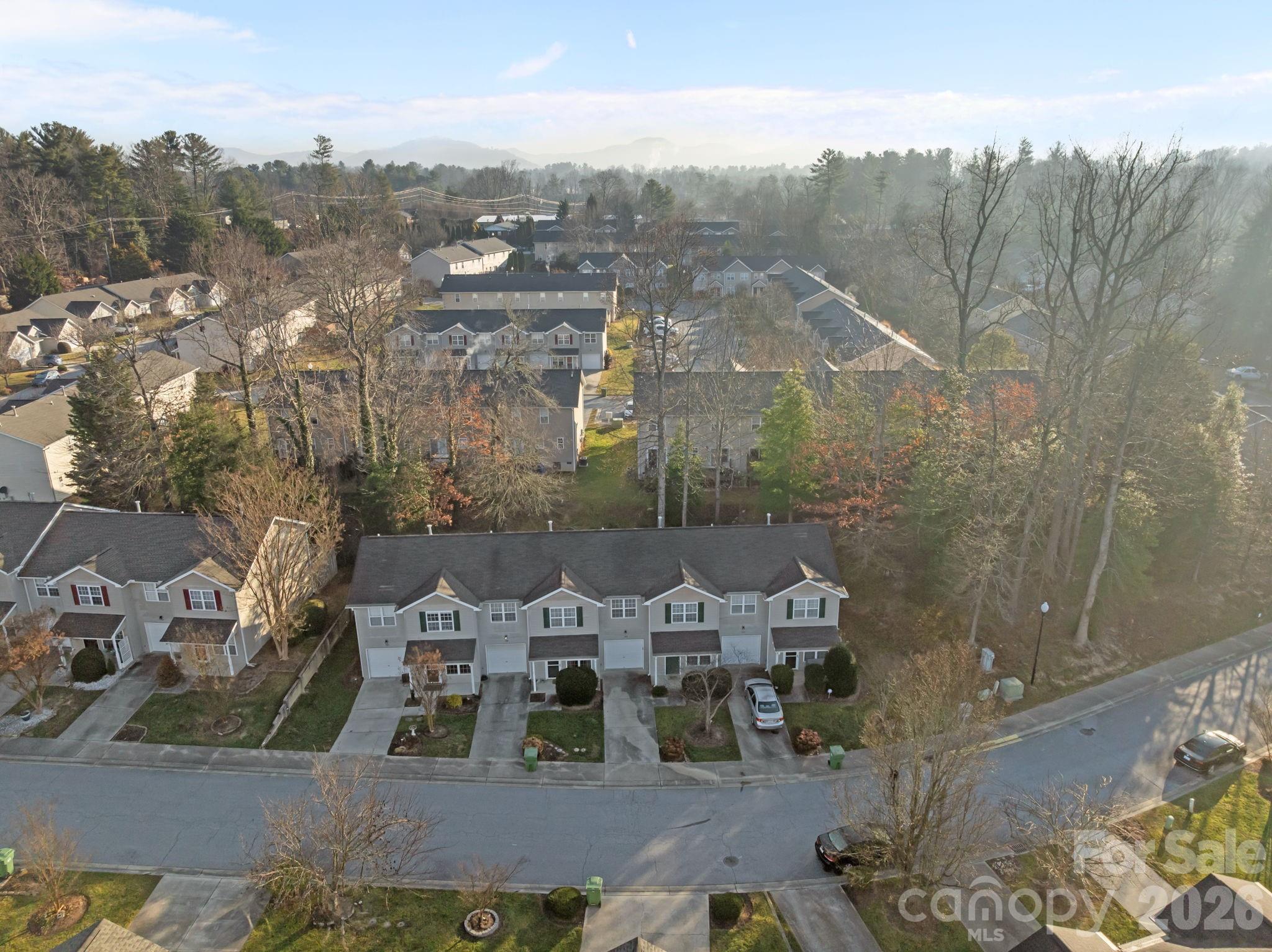 165 Wiltshire Circle