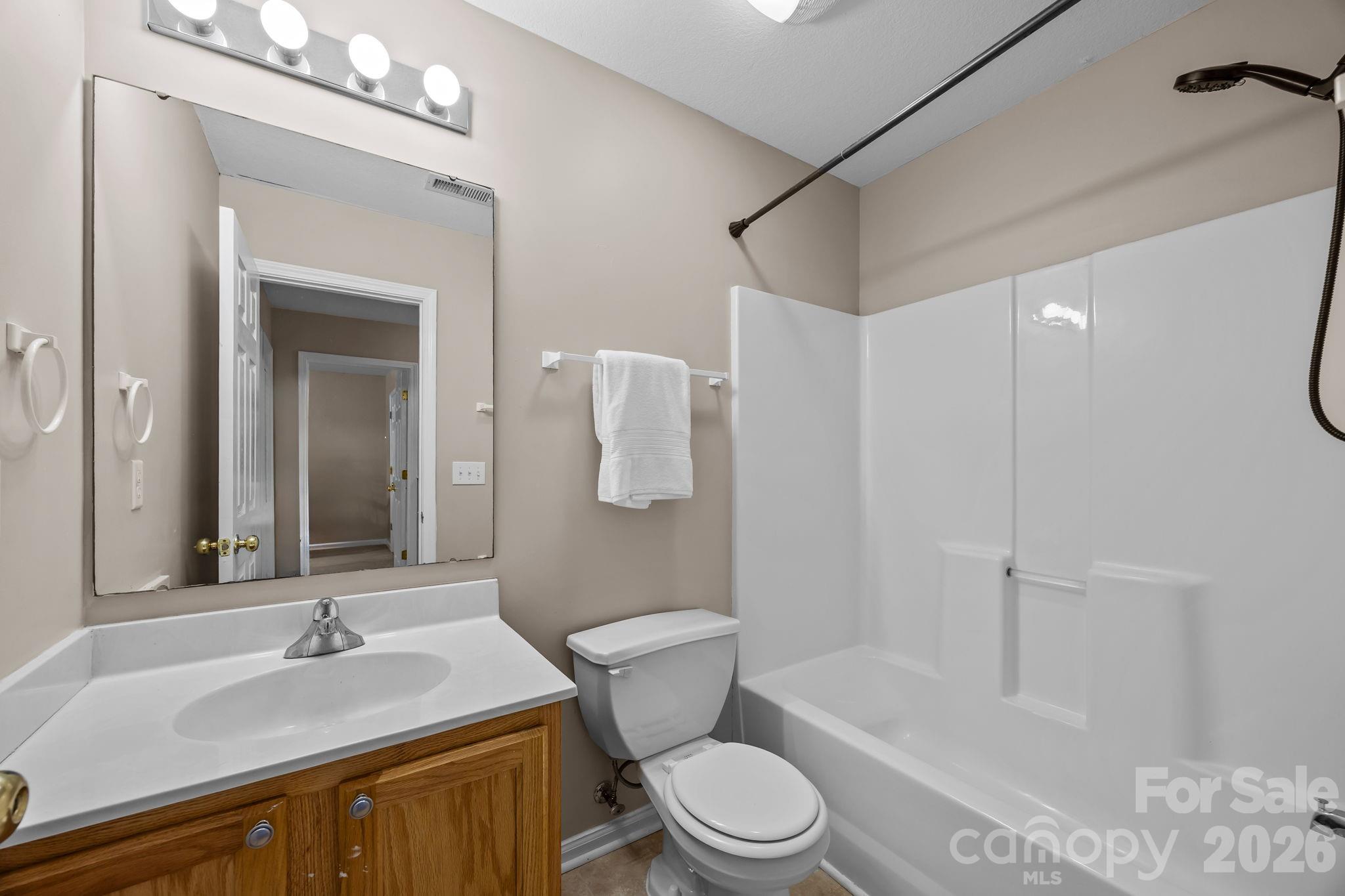 165 Wiltshire Circle