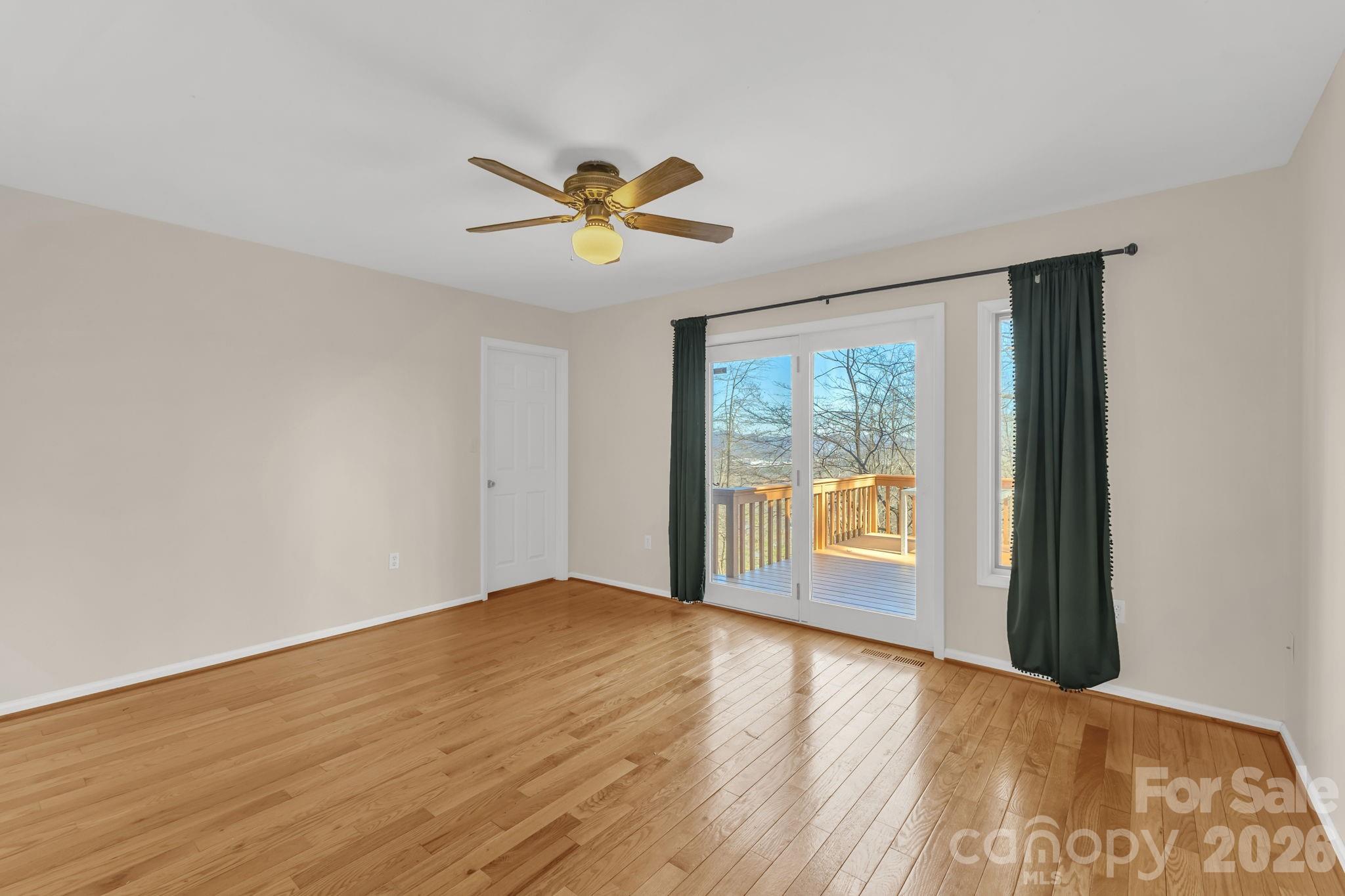 11 Poplar Drive
