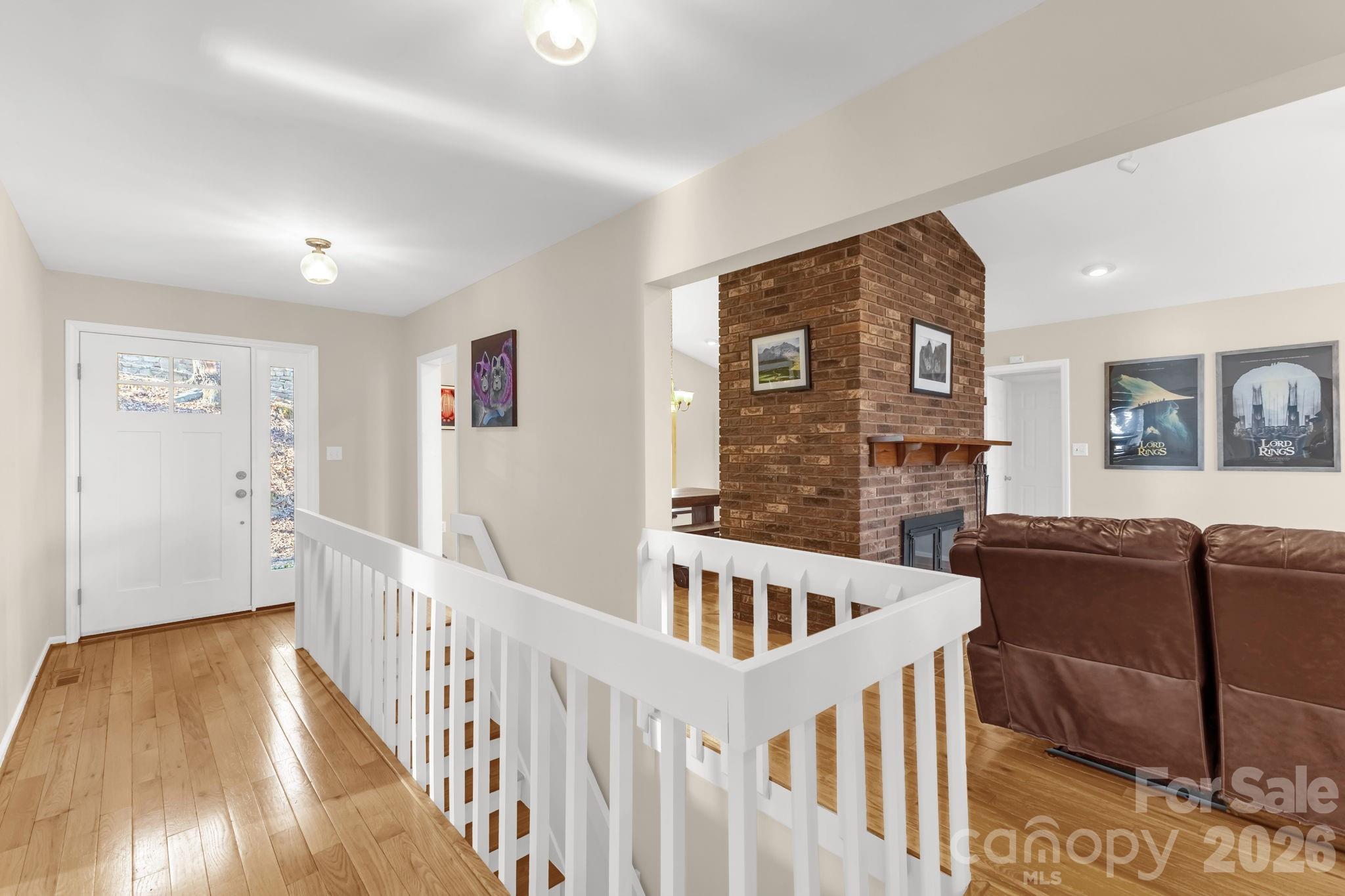 11 Poplar Drive