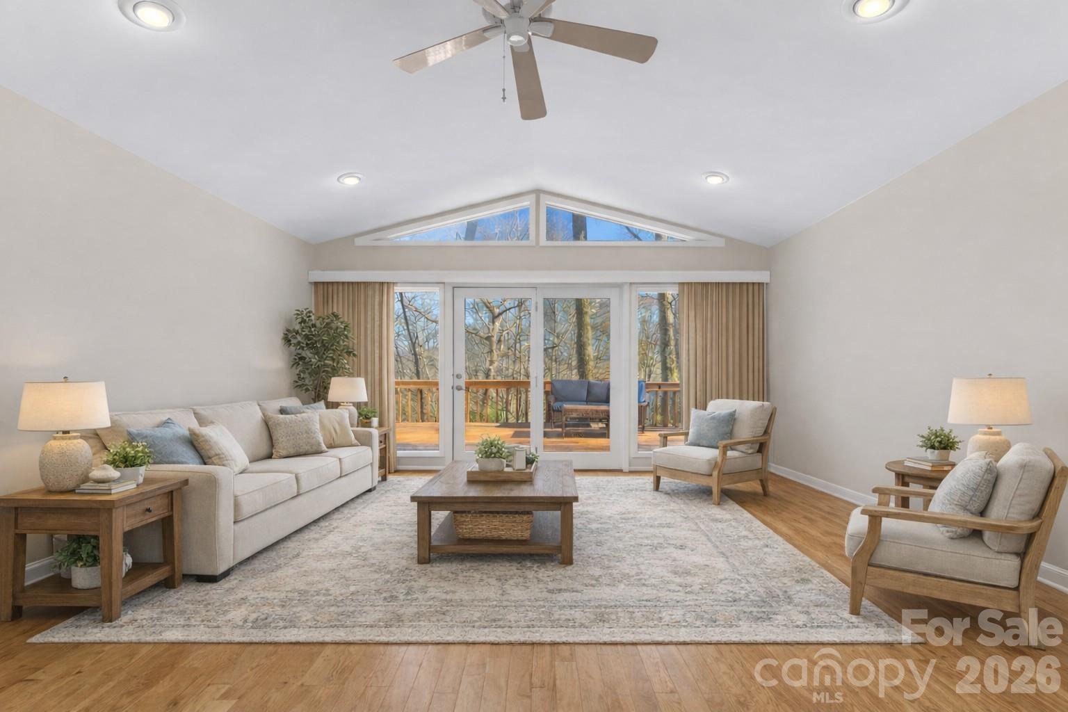 11 Poplar Drive