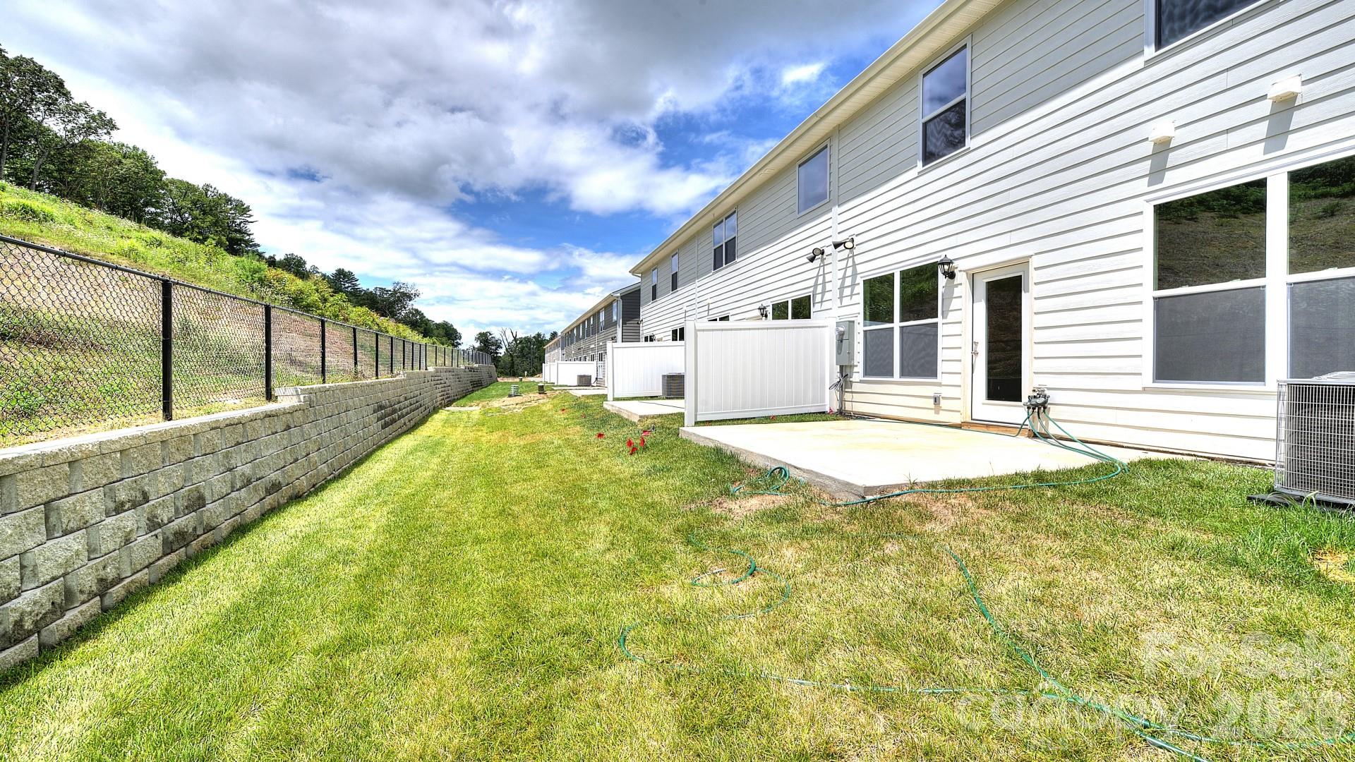 124 Sugg Trail