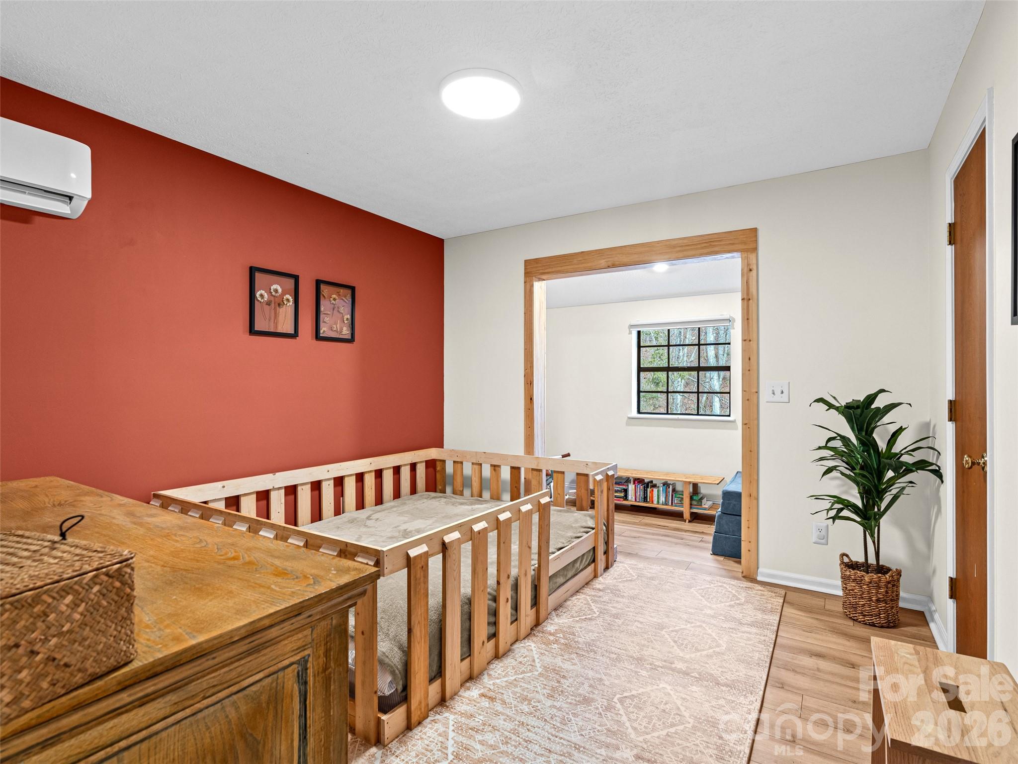 1 Thornwood Lane