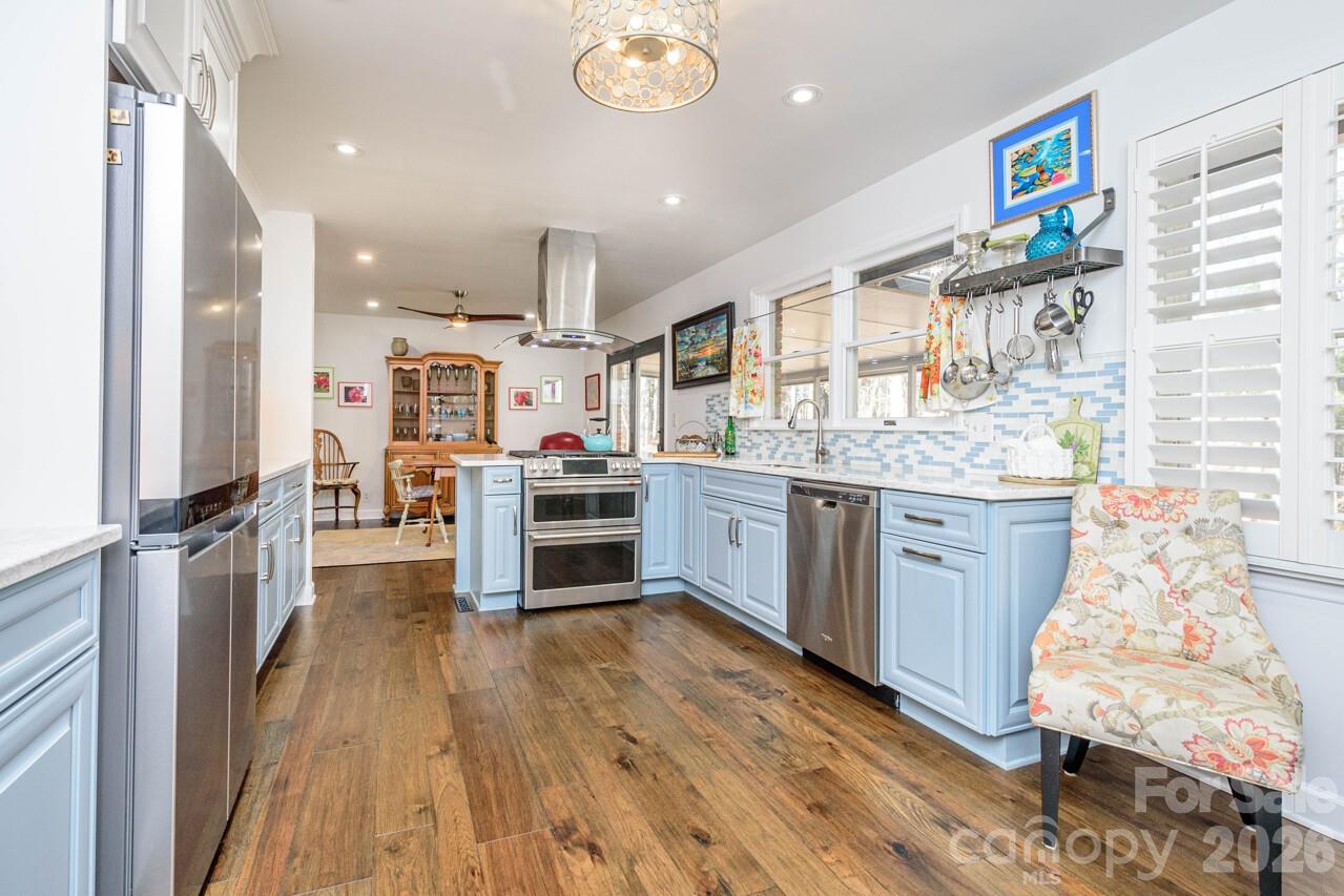 355 Mockingbird Drive