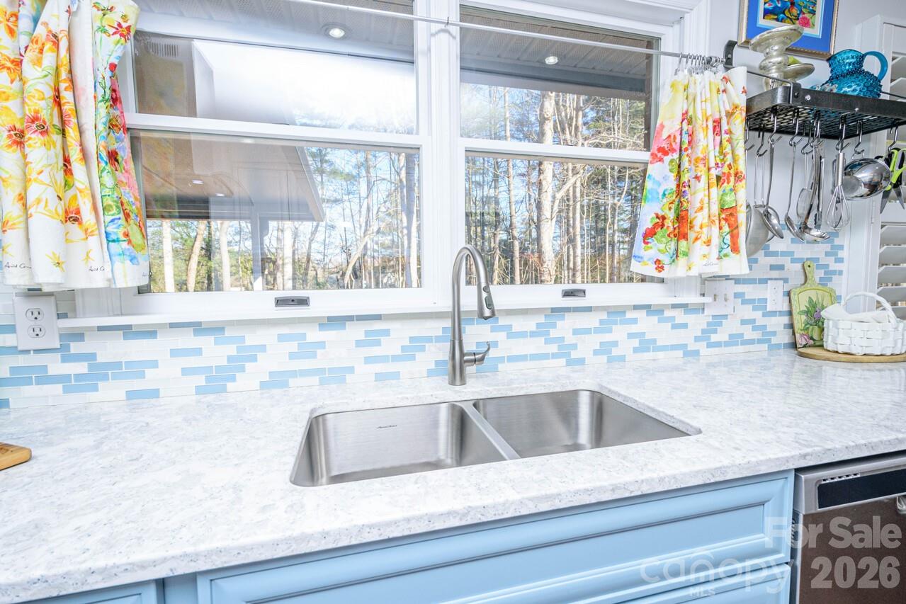 355 Mockingbird Drive