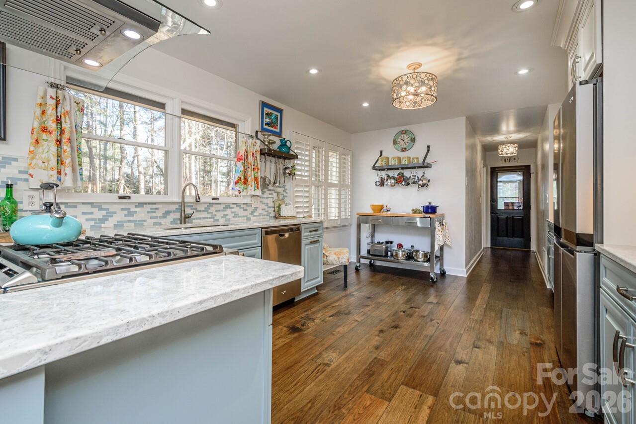 355 Mockingbird Drive