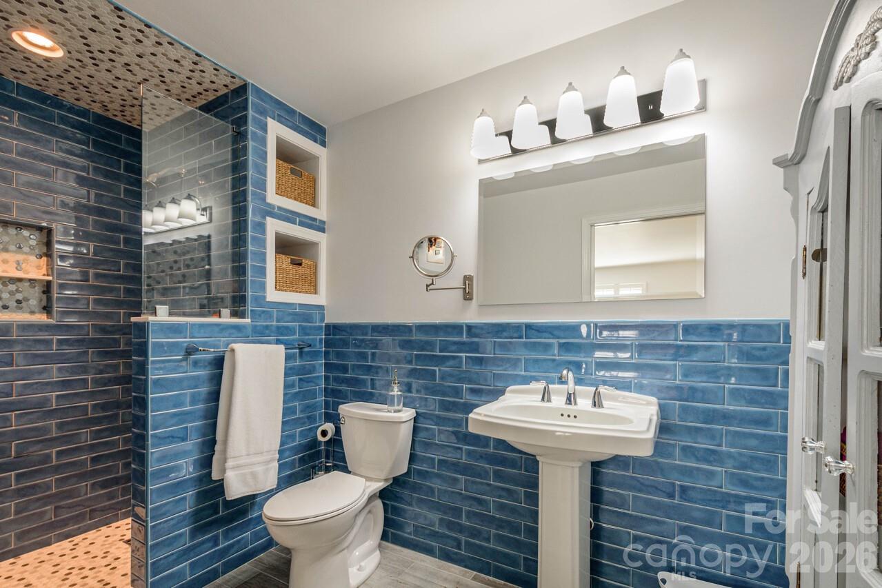 355 Mockingbird Drive