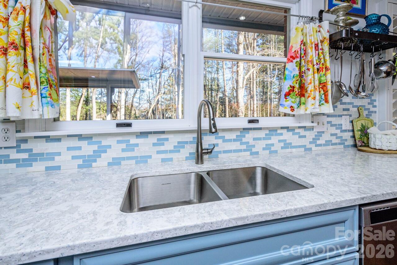 355 Mockingbird Drive